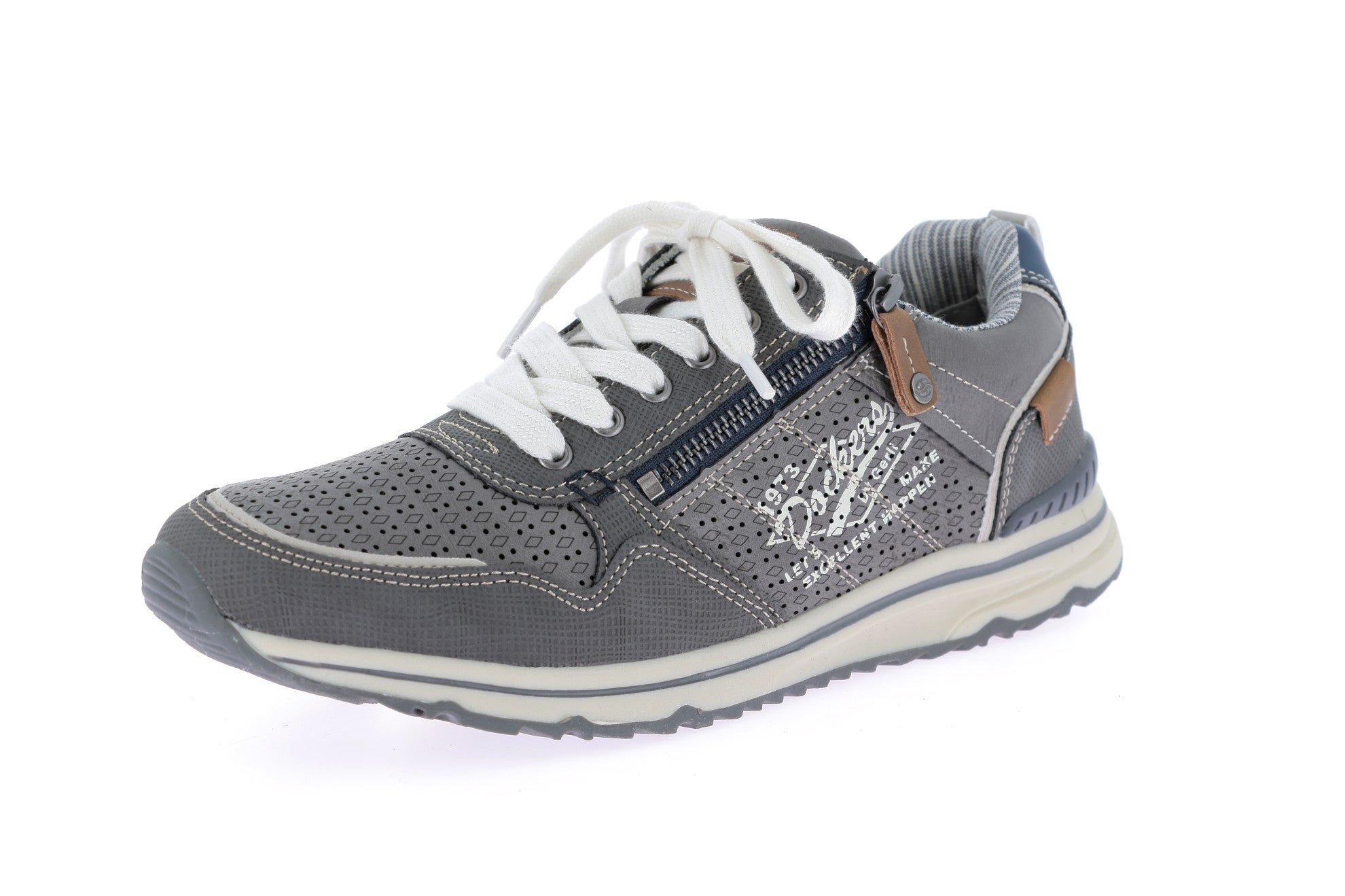 104214110817189_0001