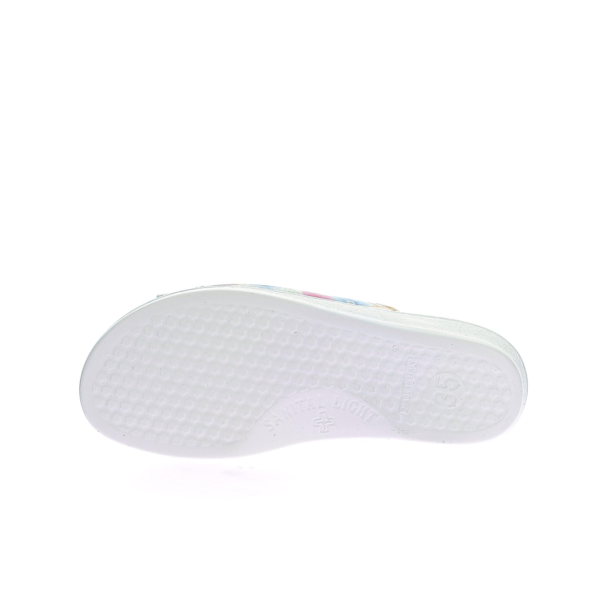 104451733179248_0005