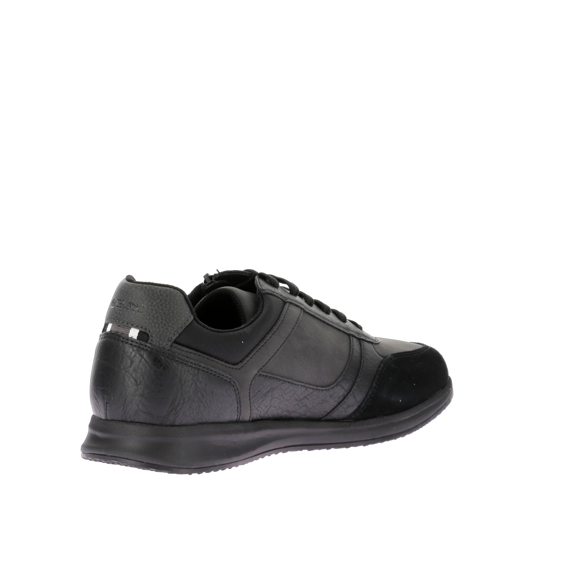 104676564901847_0003