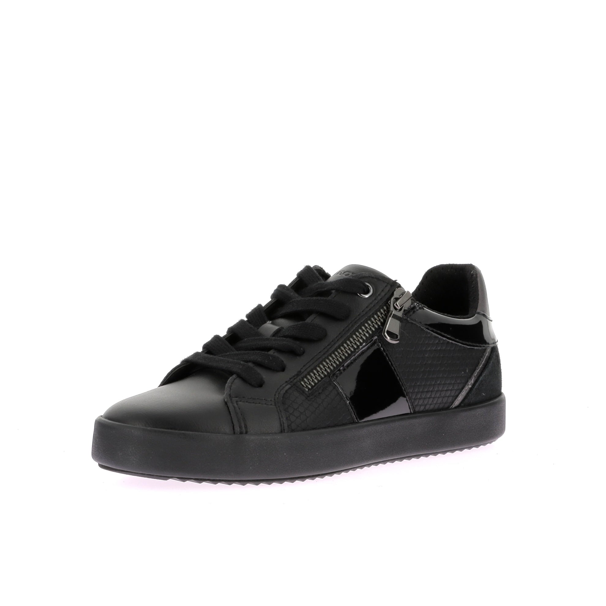 104942564901847_0001