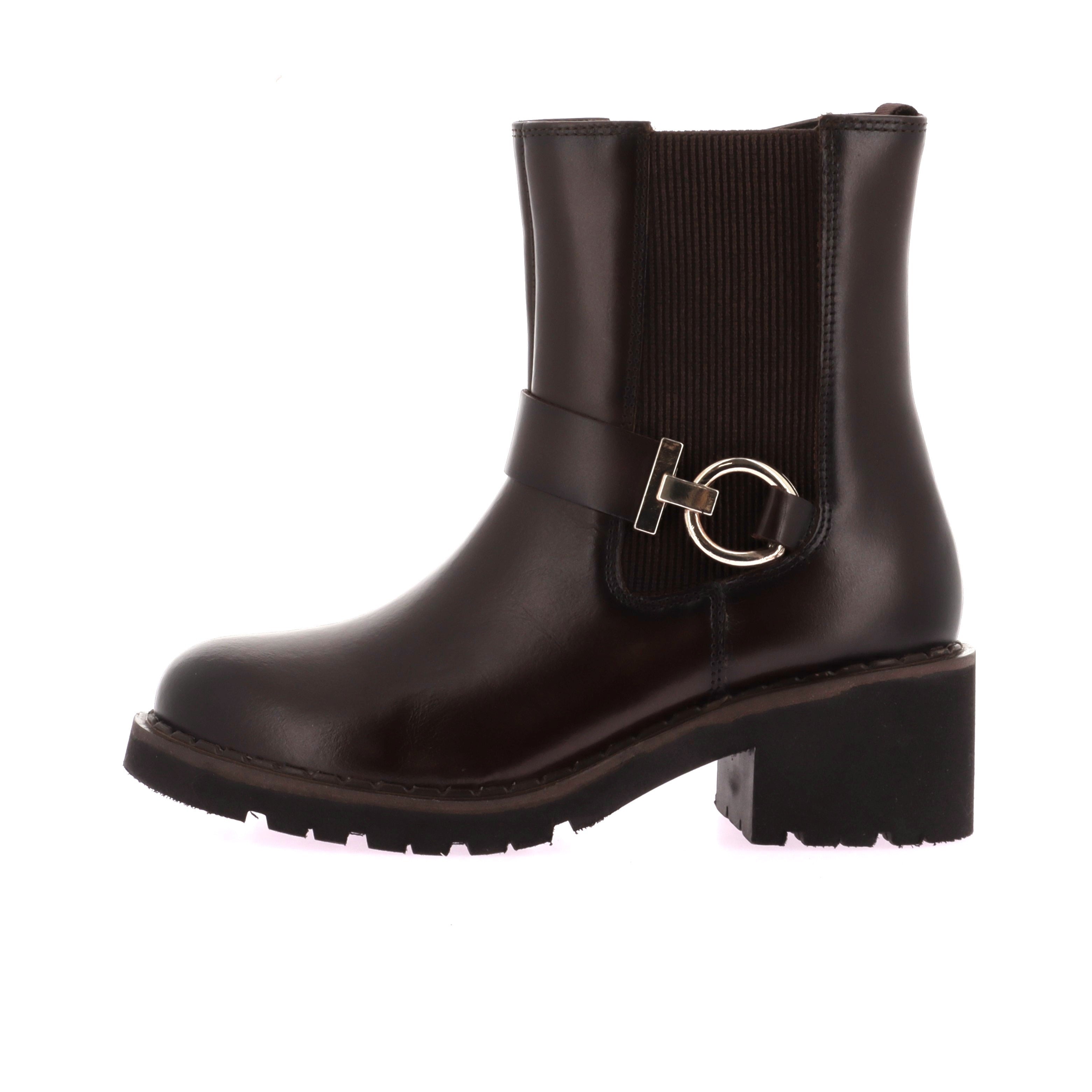 105617781651513_0000