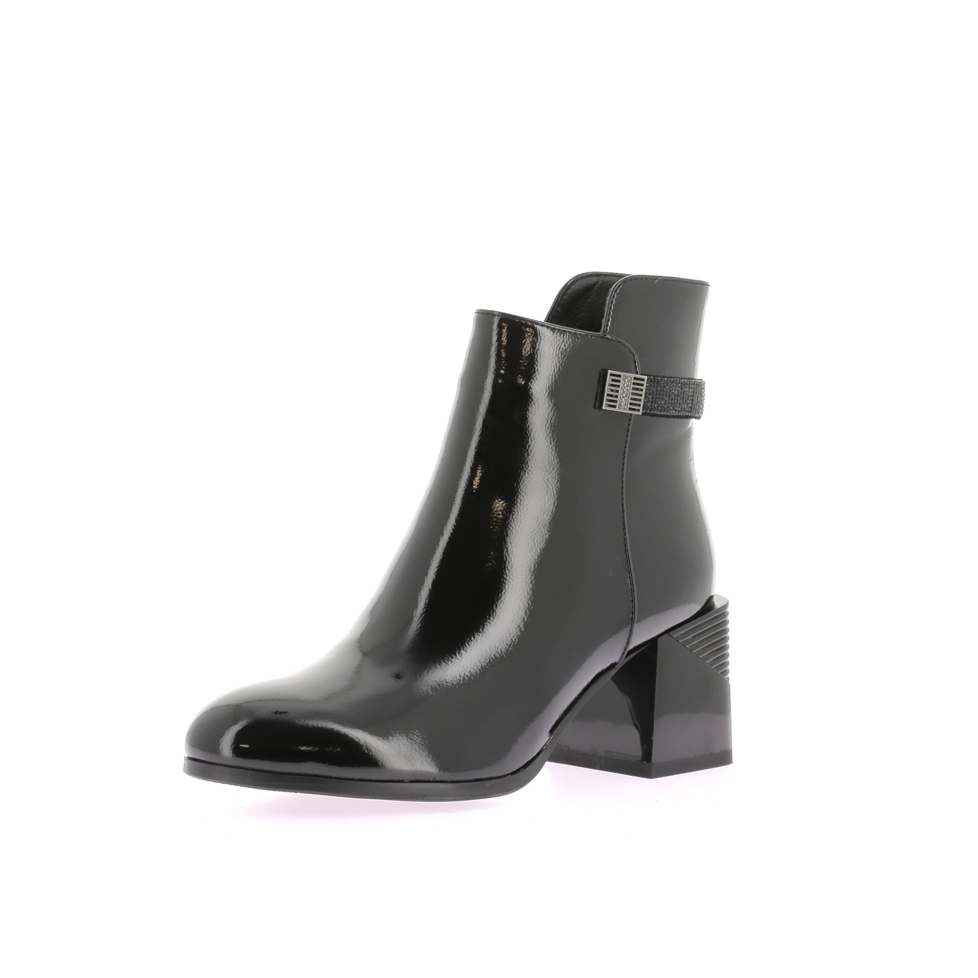 105897716729387_0001