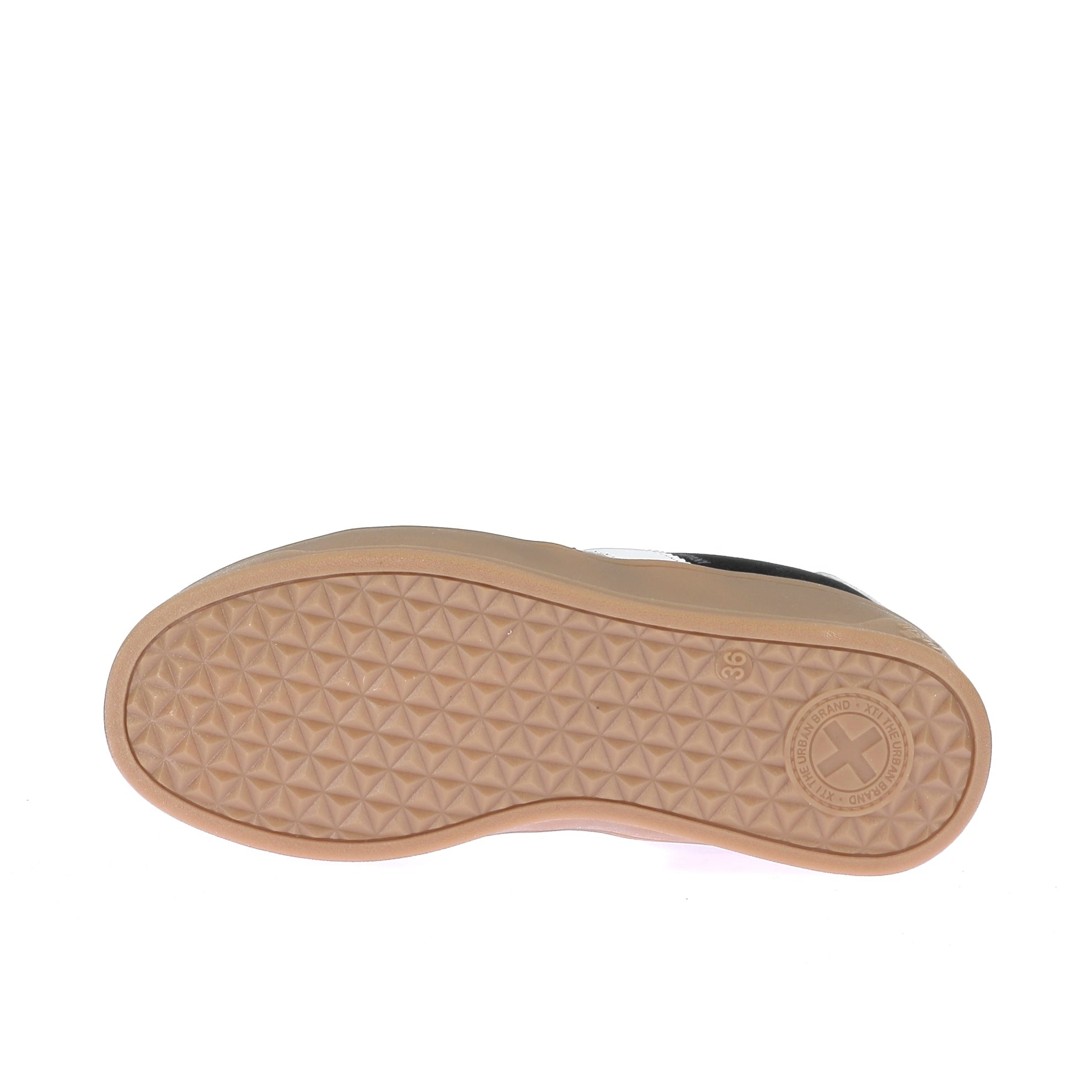 105918713323175_0005