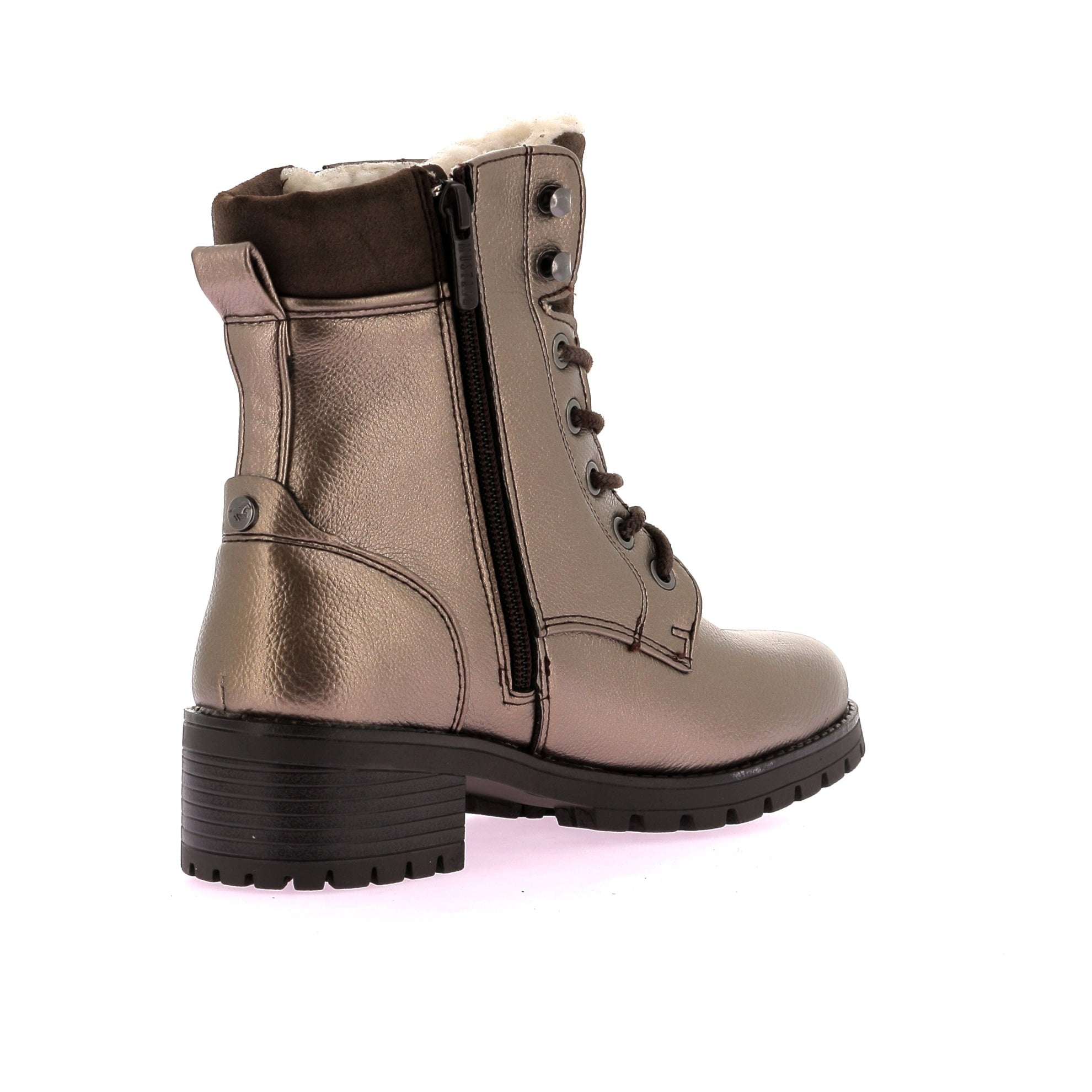 105988740864451_0003