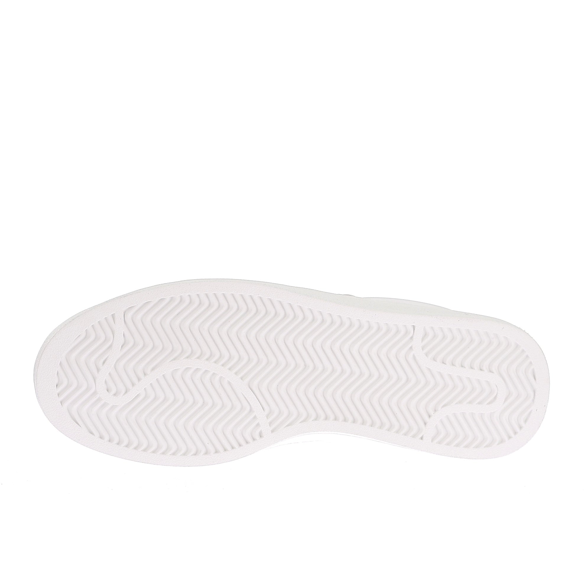 106809815842396_0005