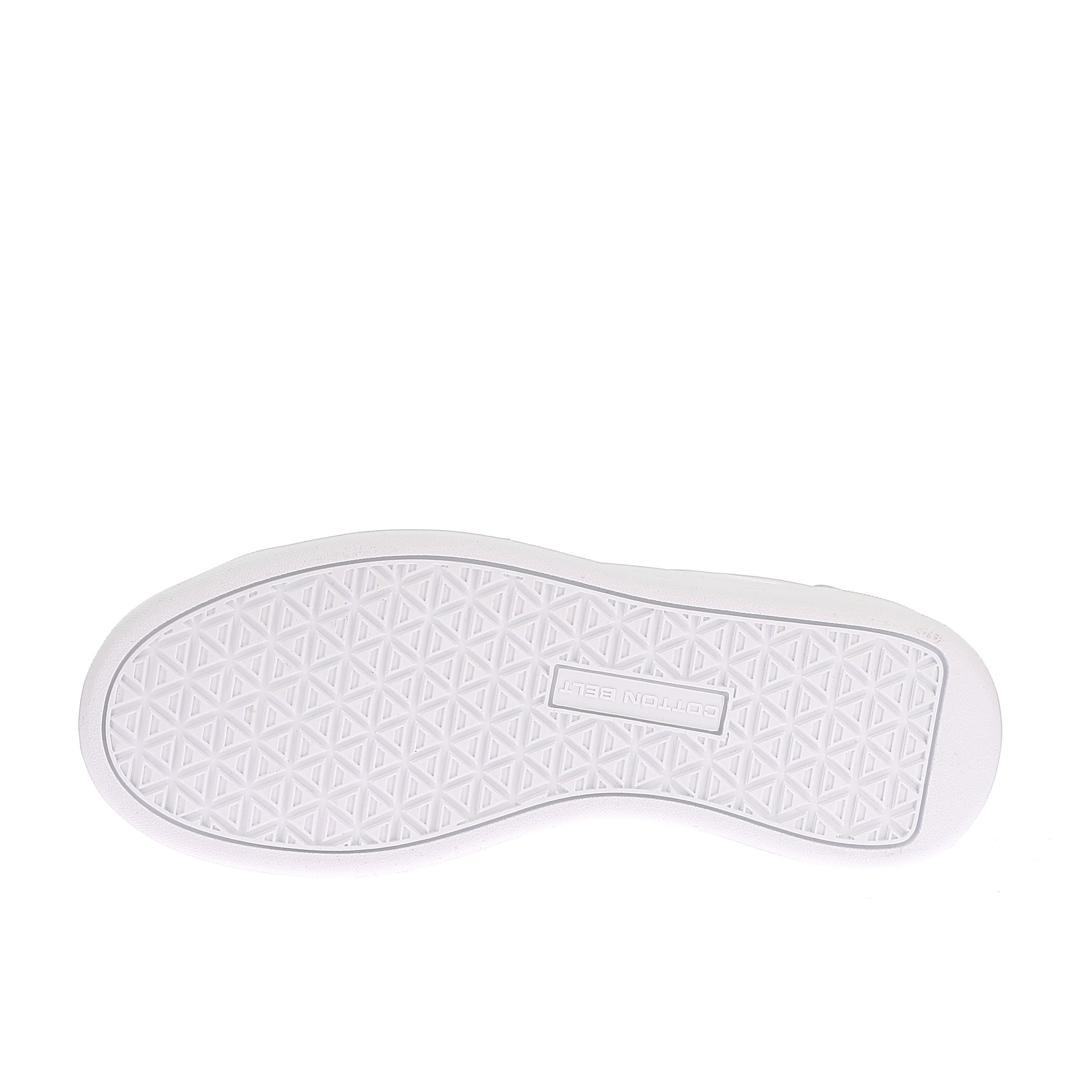 106816928630528_0005