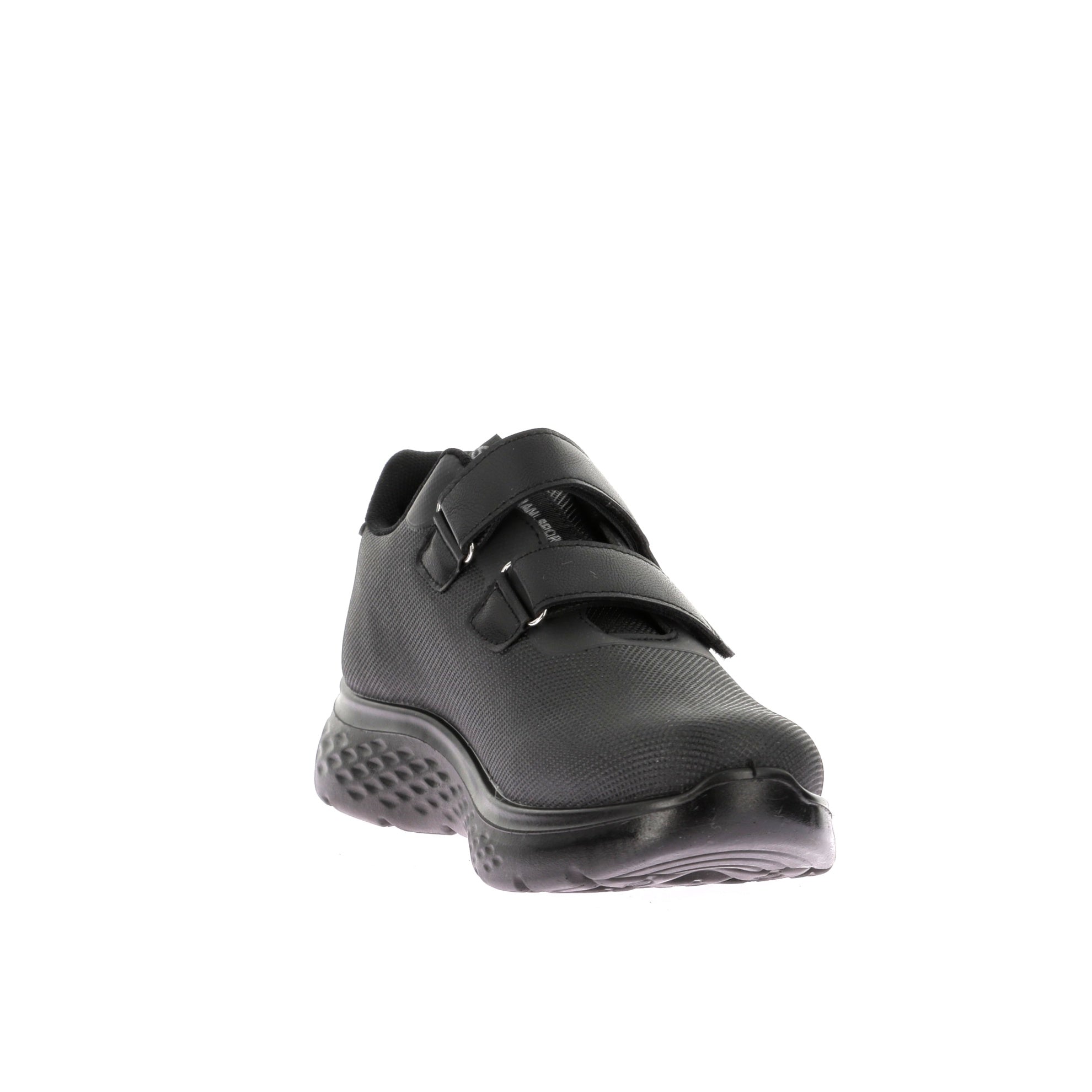 106823216130369_0002