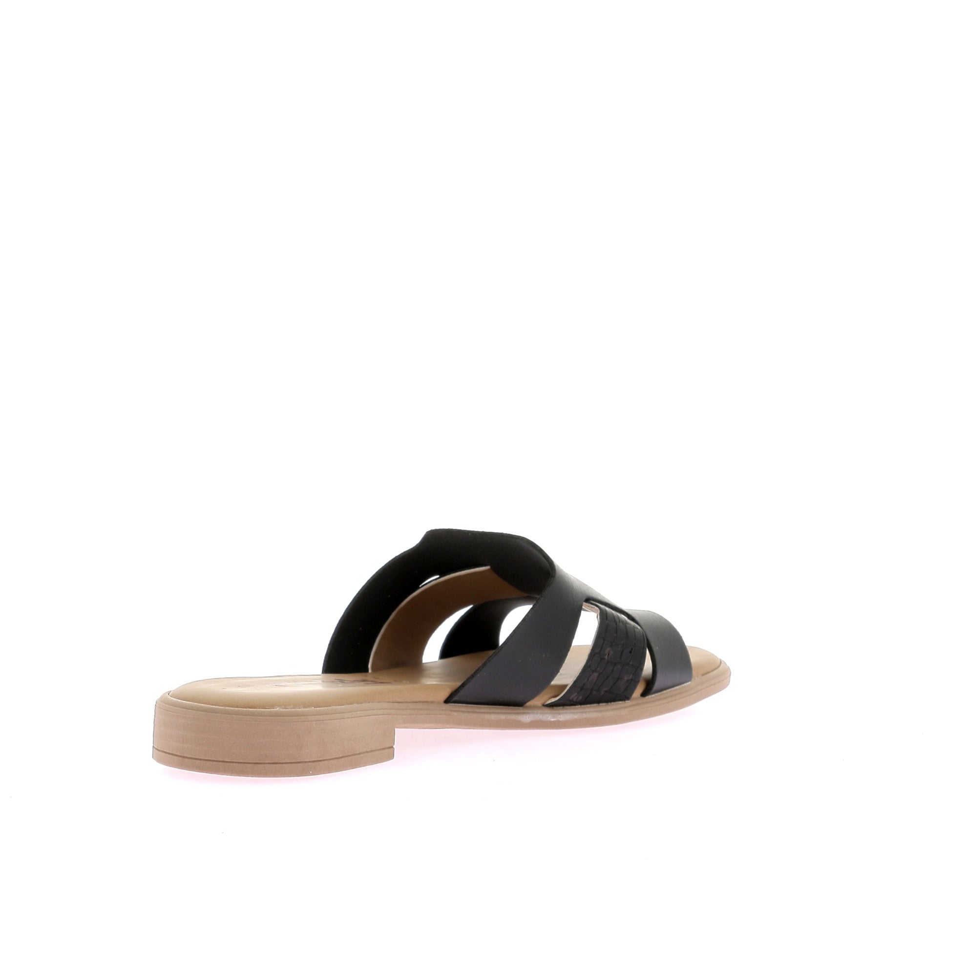 106878774661552_0003