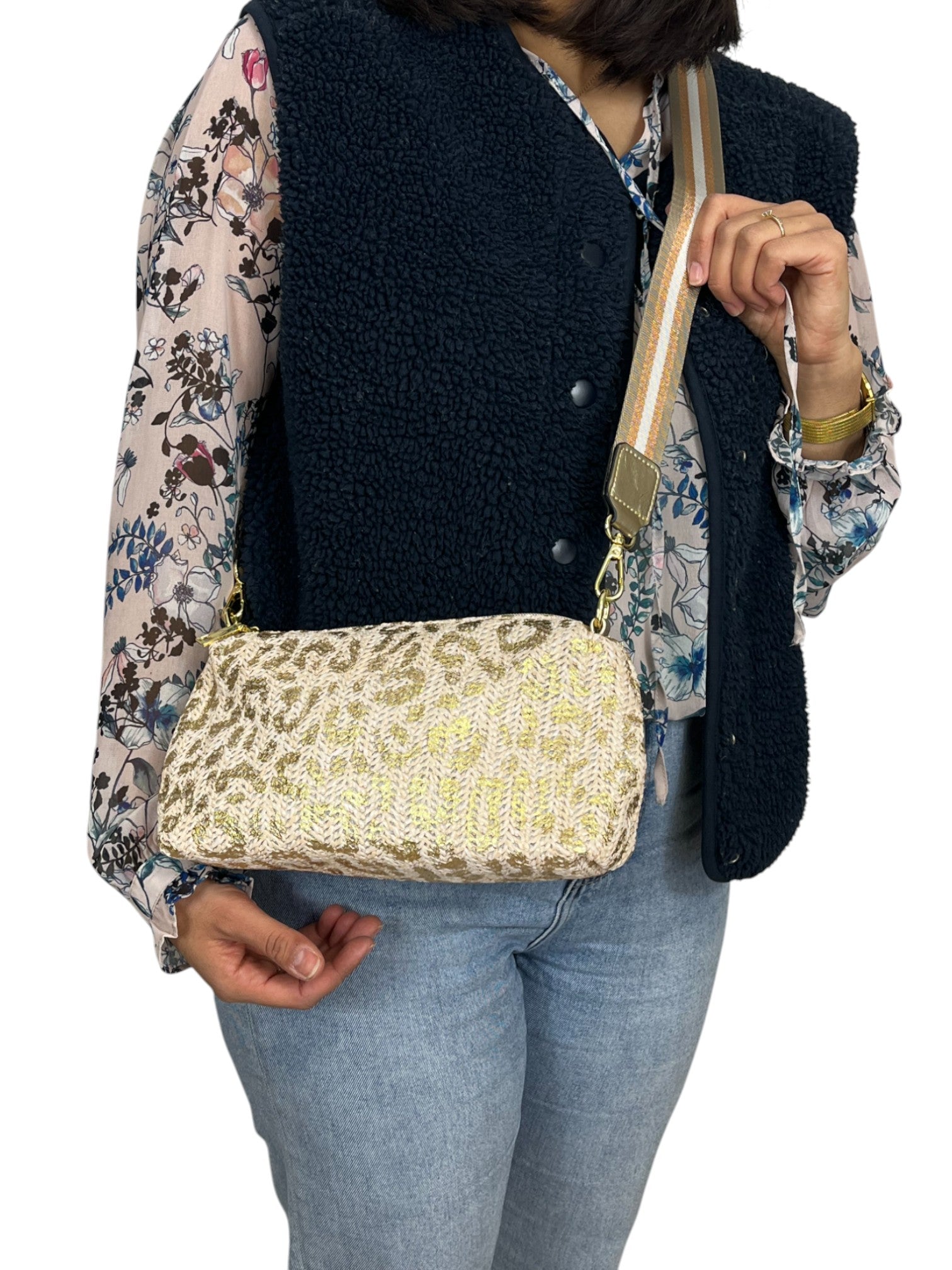 106947656114906_0000