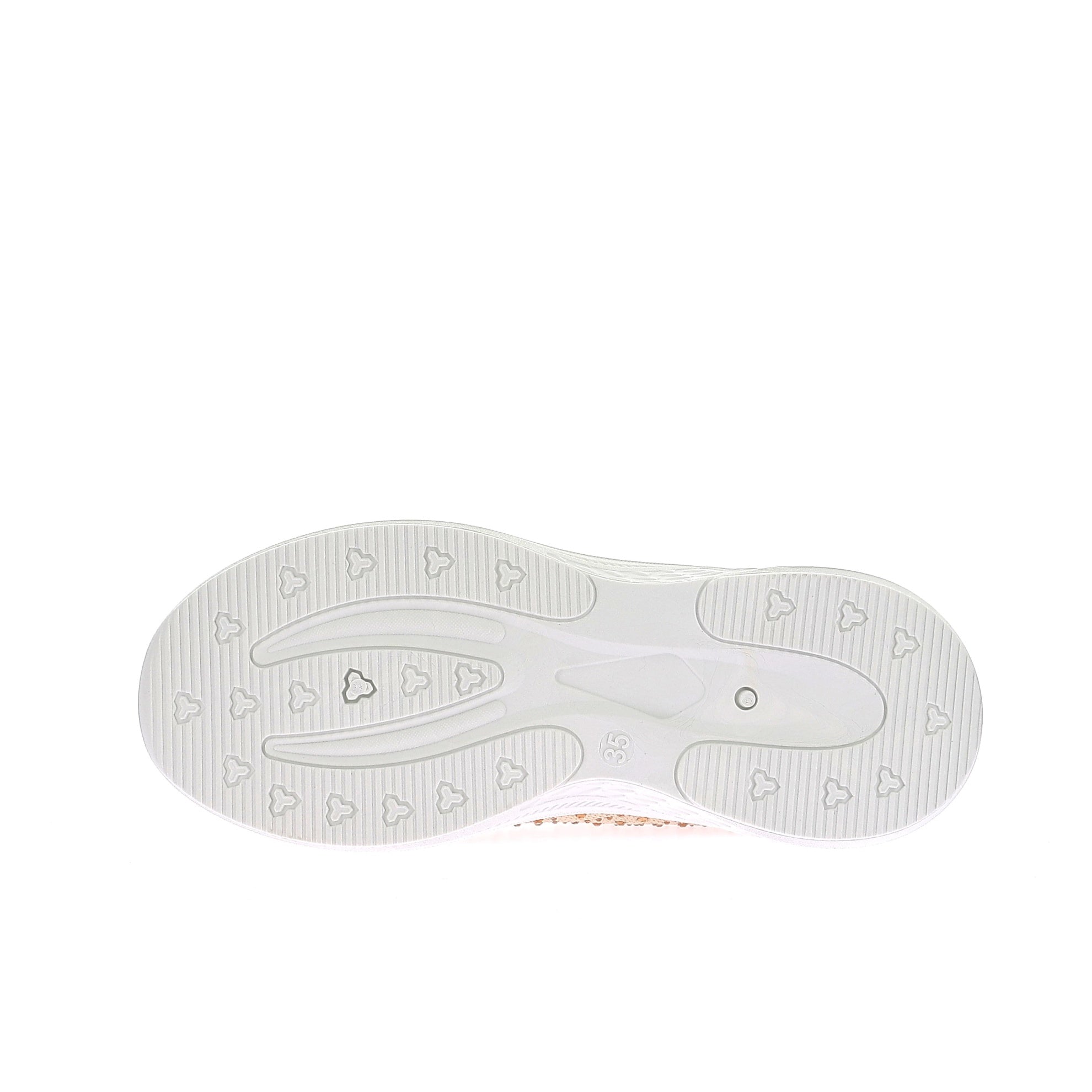 106983979978000_0005