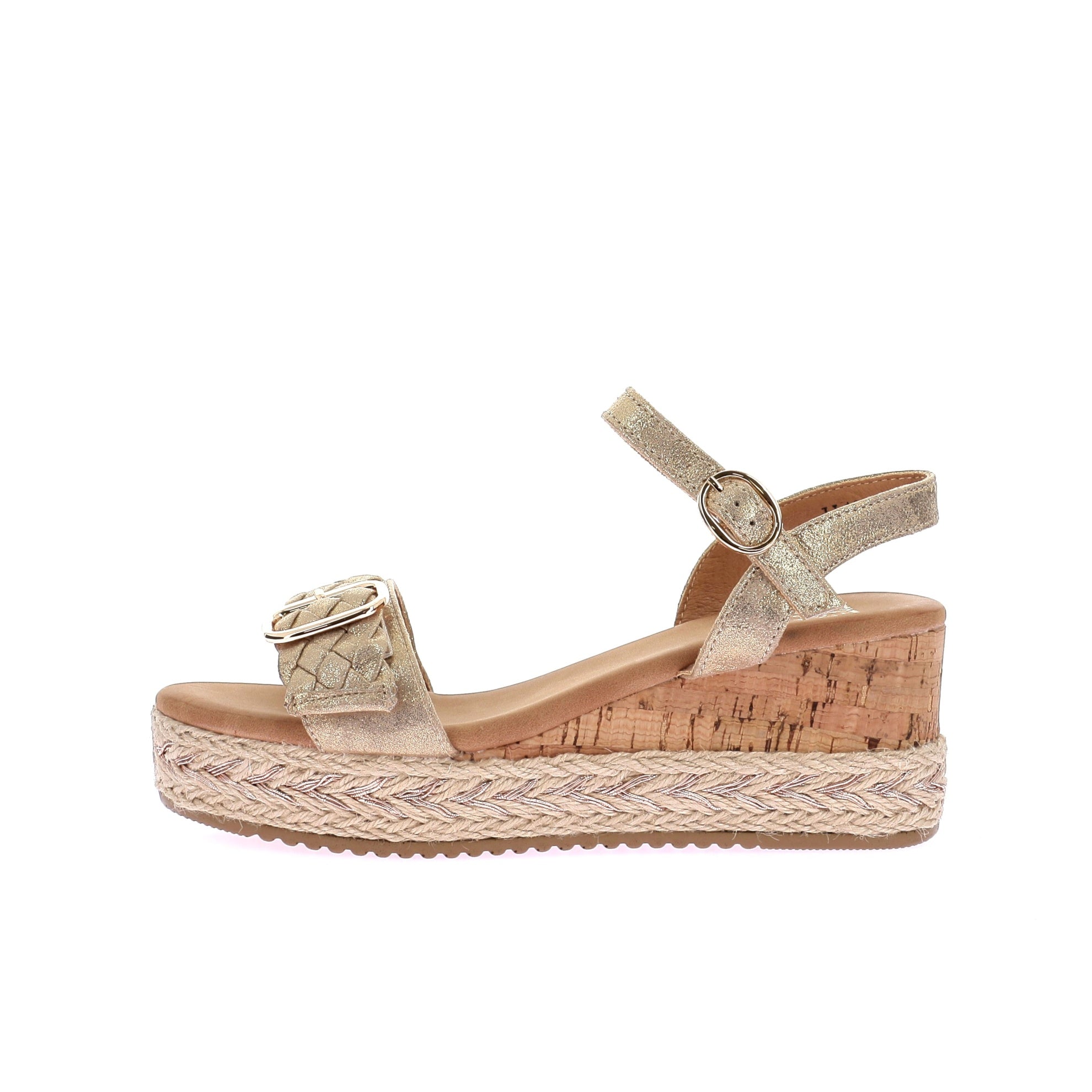 106993743595841_0000