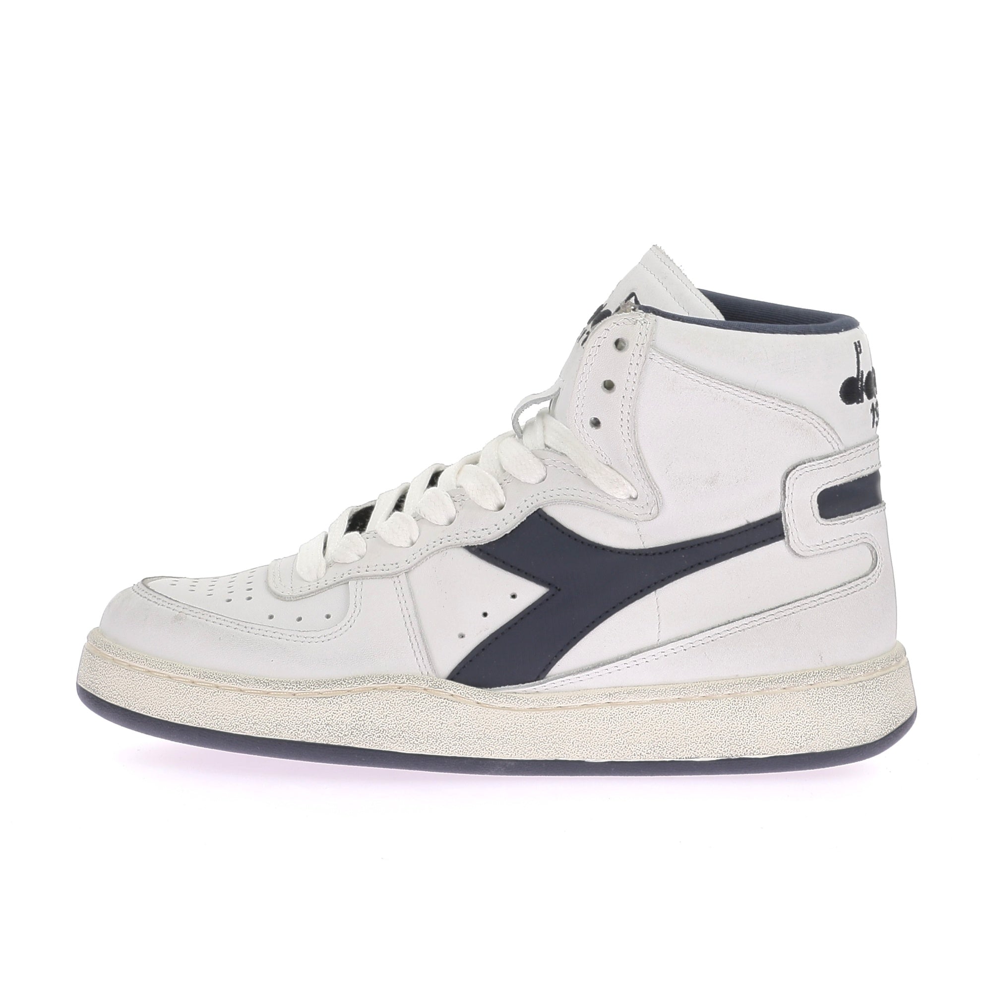 107067721899689_0000