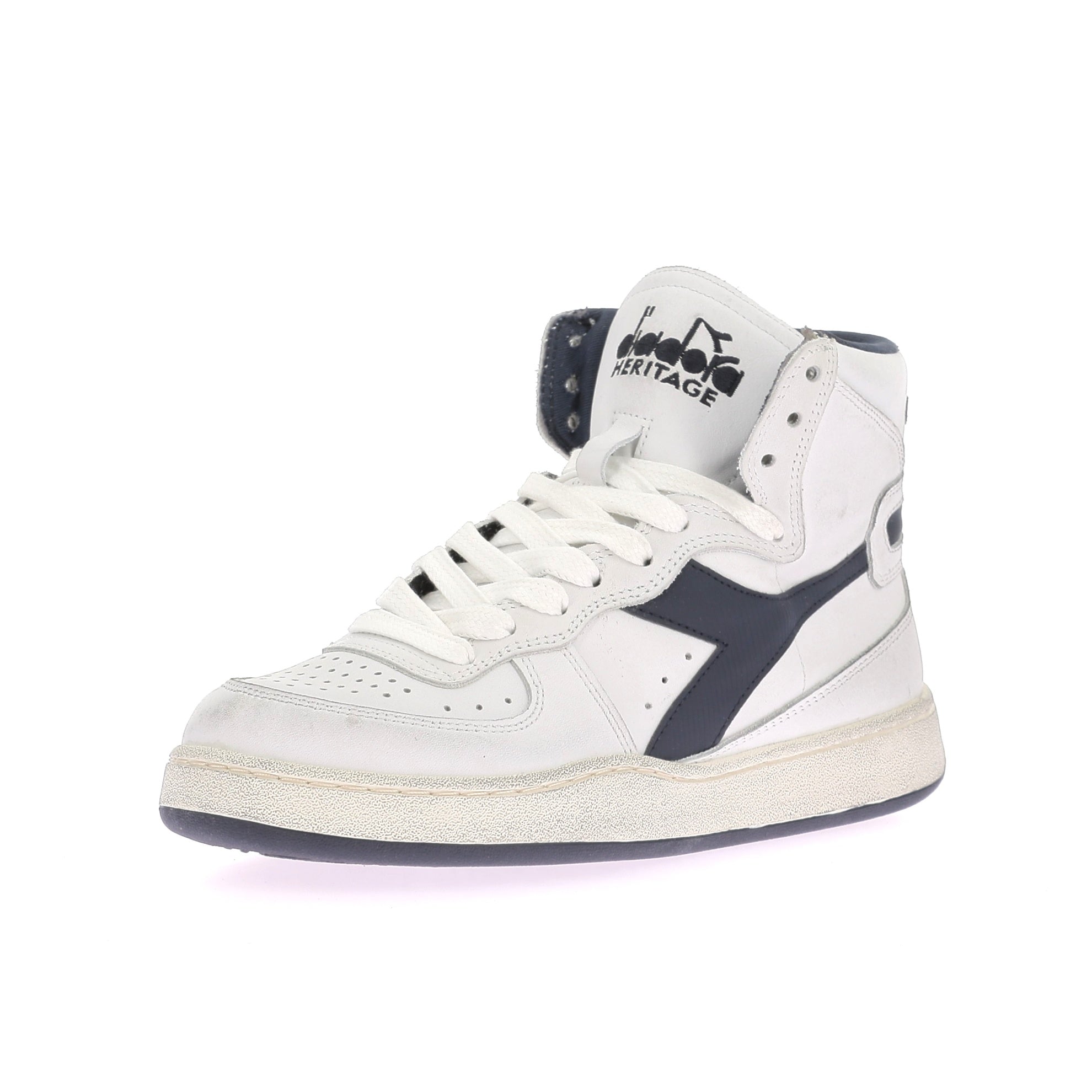 107067721899689_0001