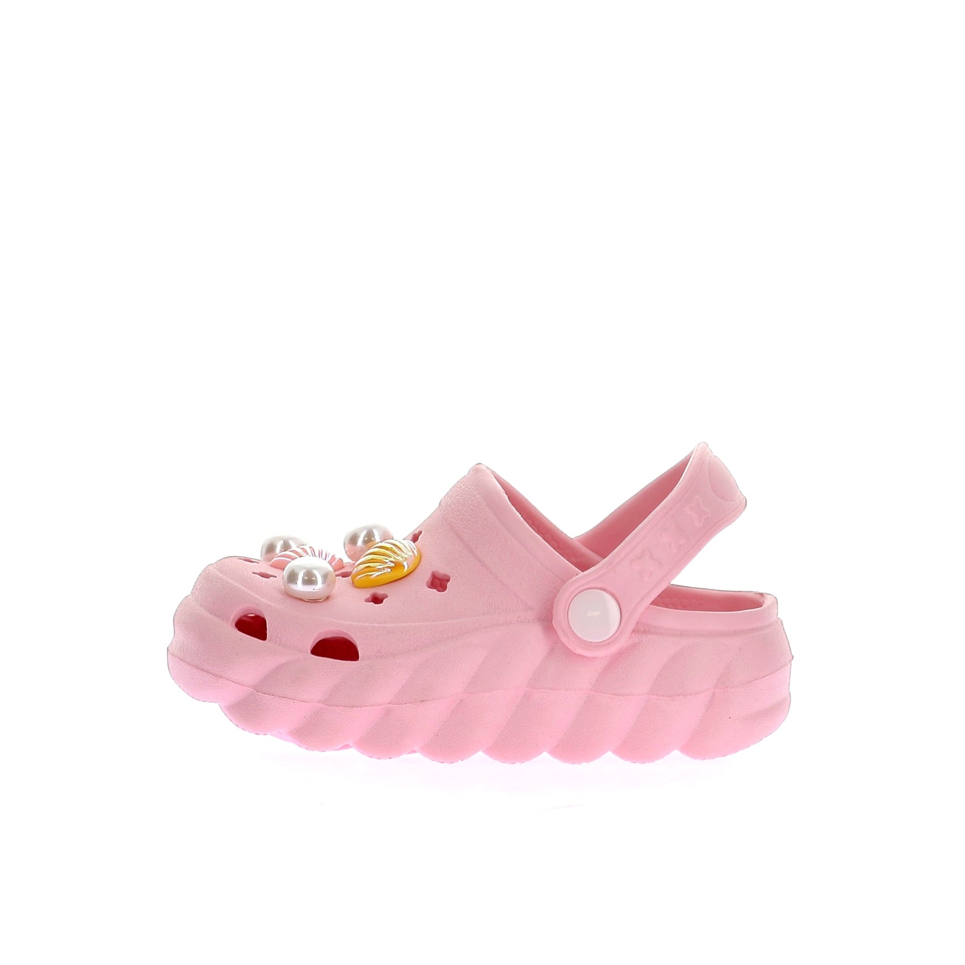 107138736543697_0000