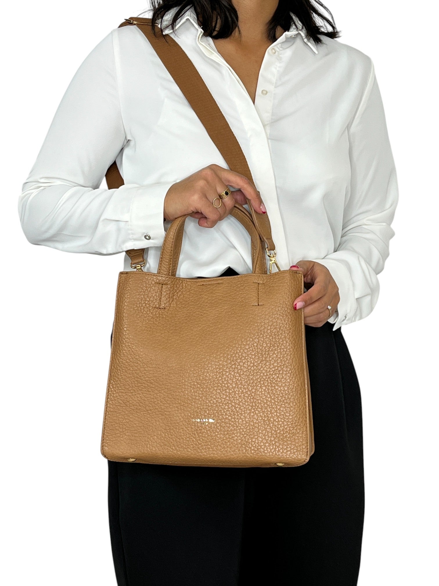 107568783465998_0000