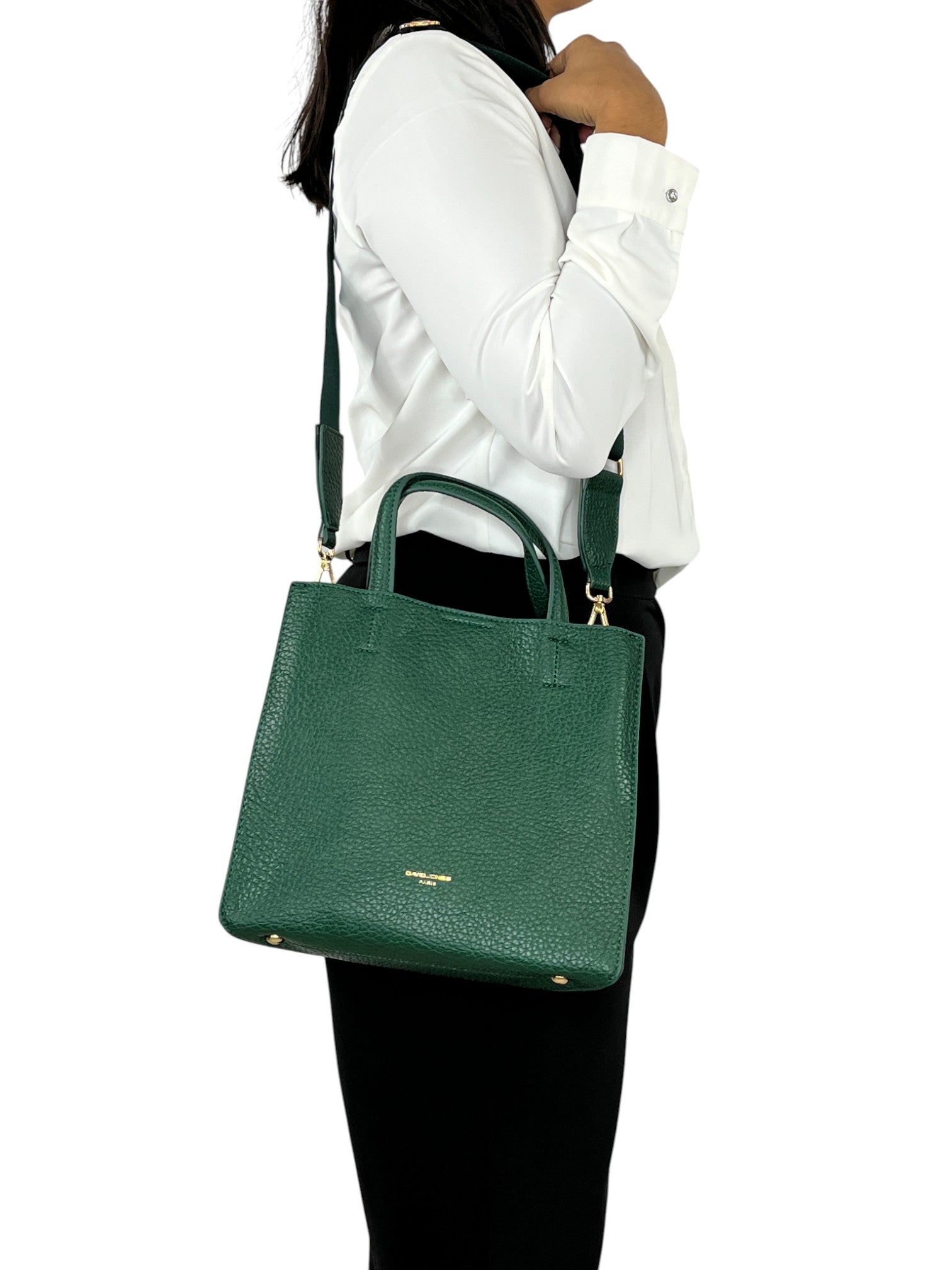 107568818757933_0000