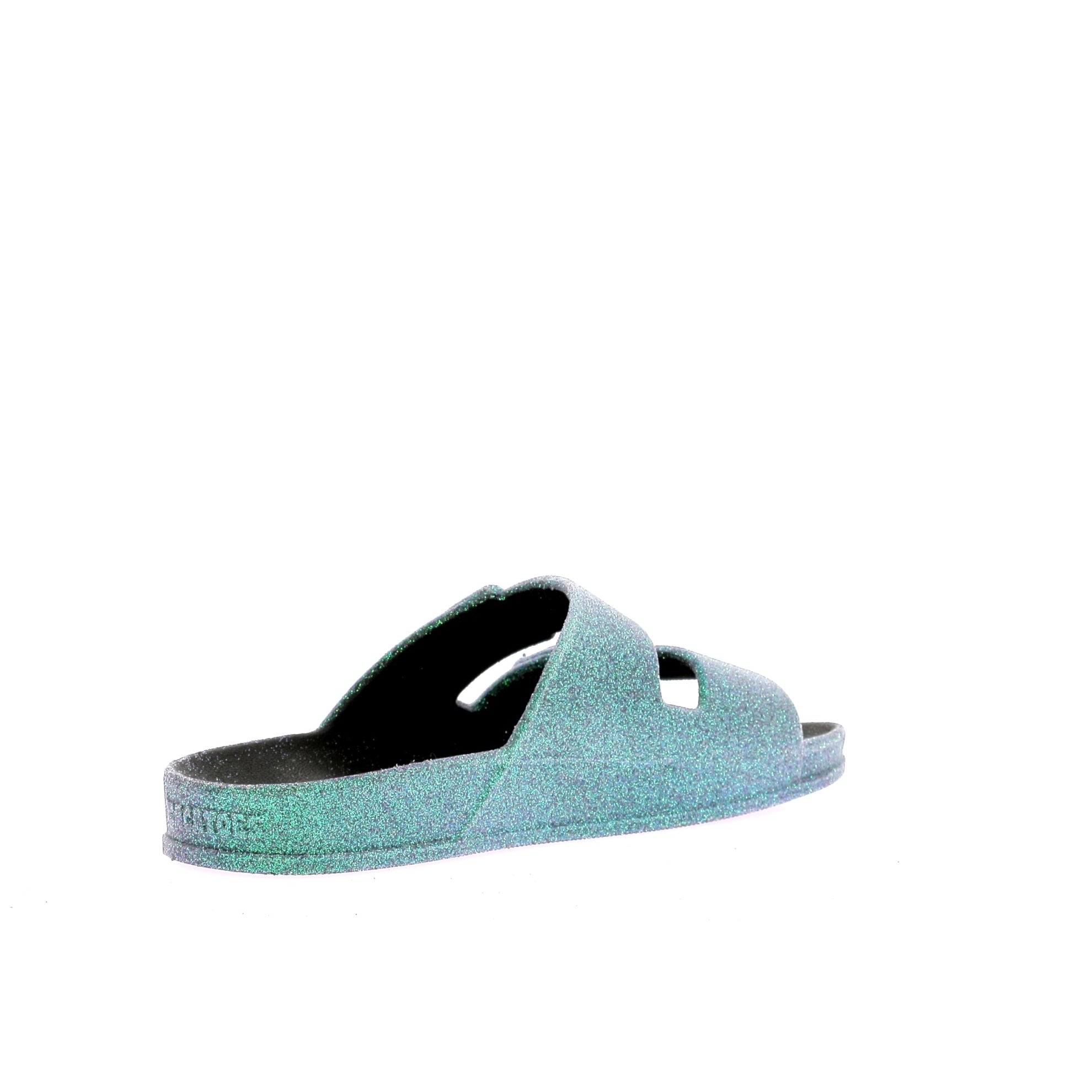 108323218813540_0003