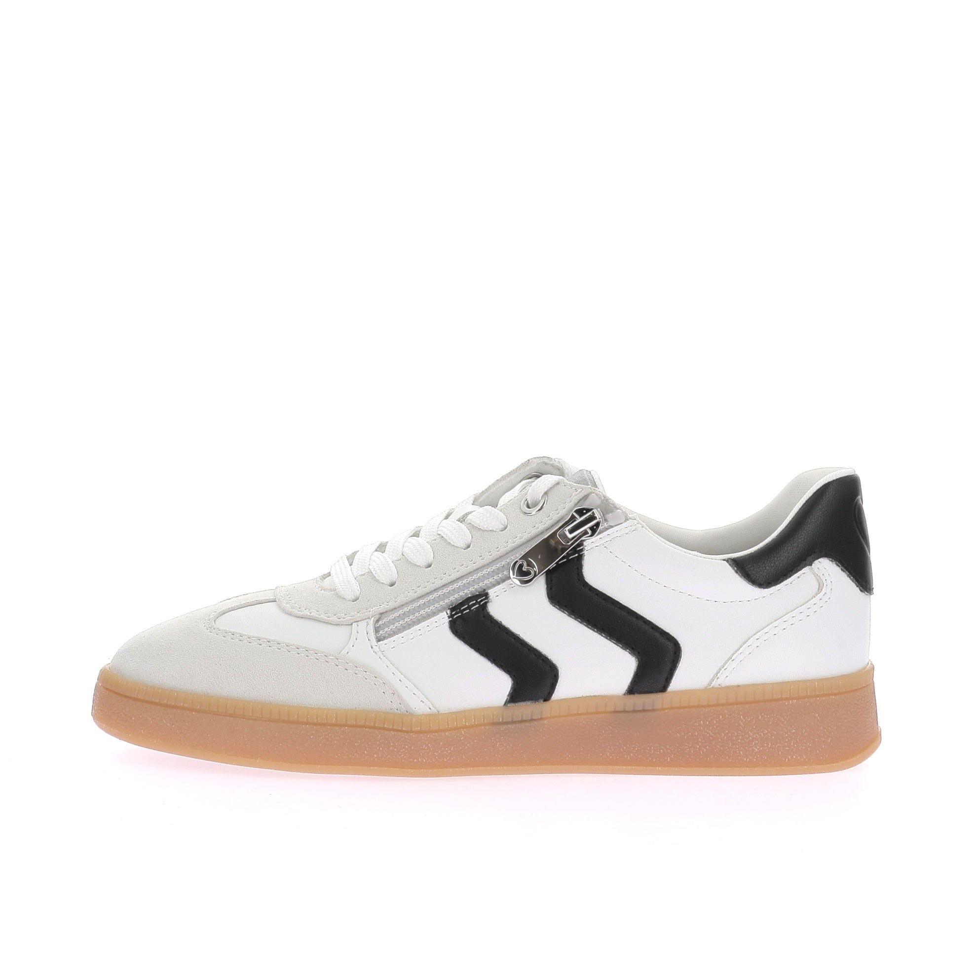 108498456706427_0000