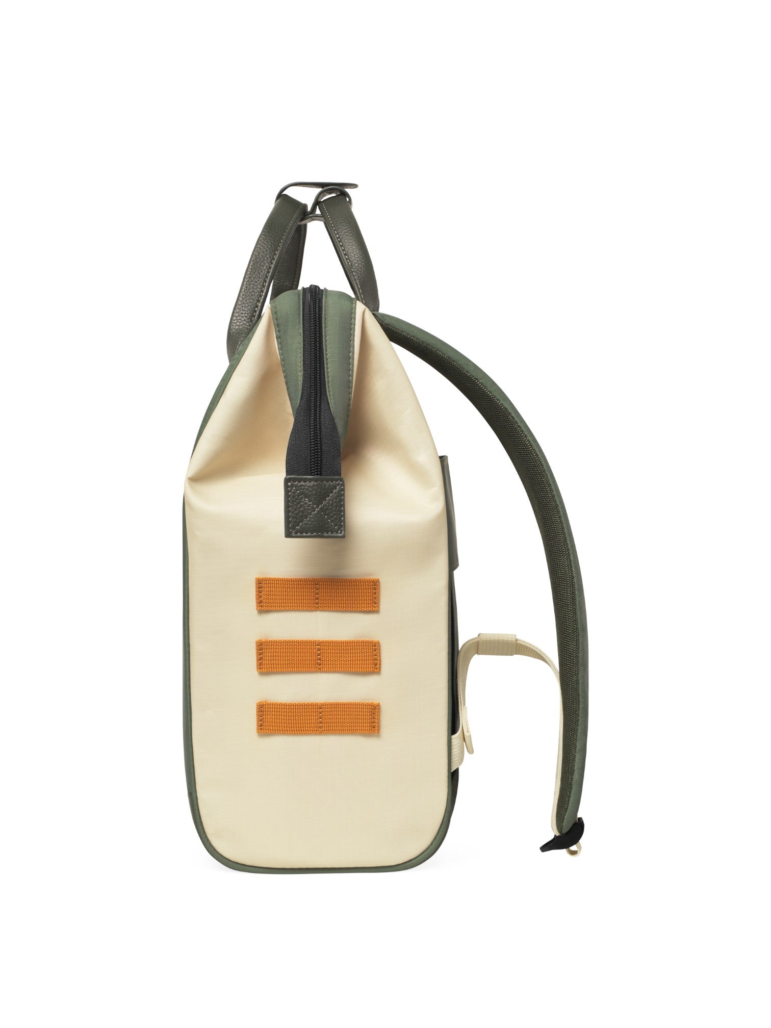 108839760462435_0005