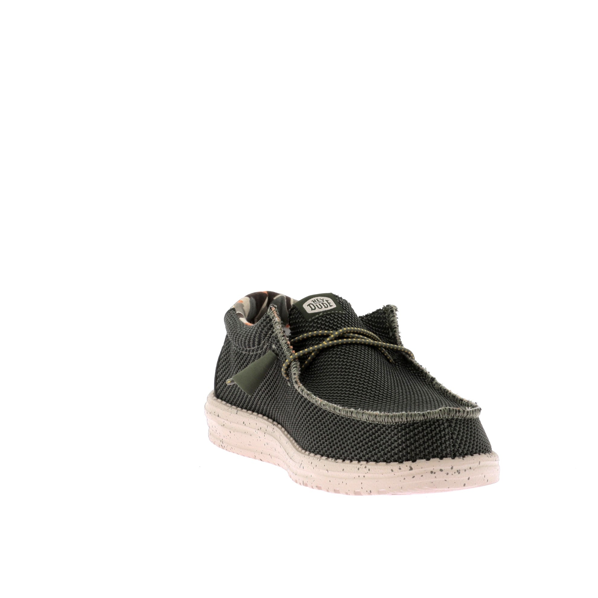 108907472523048_0002