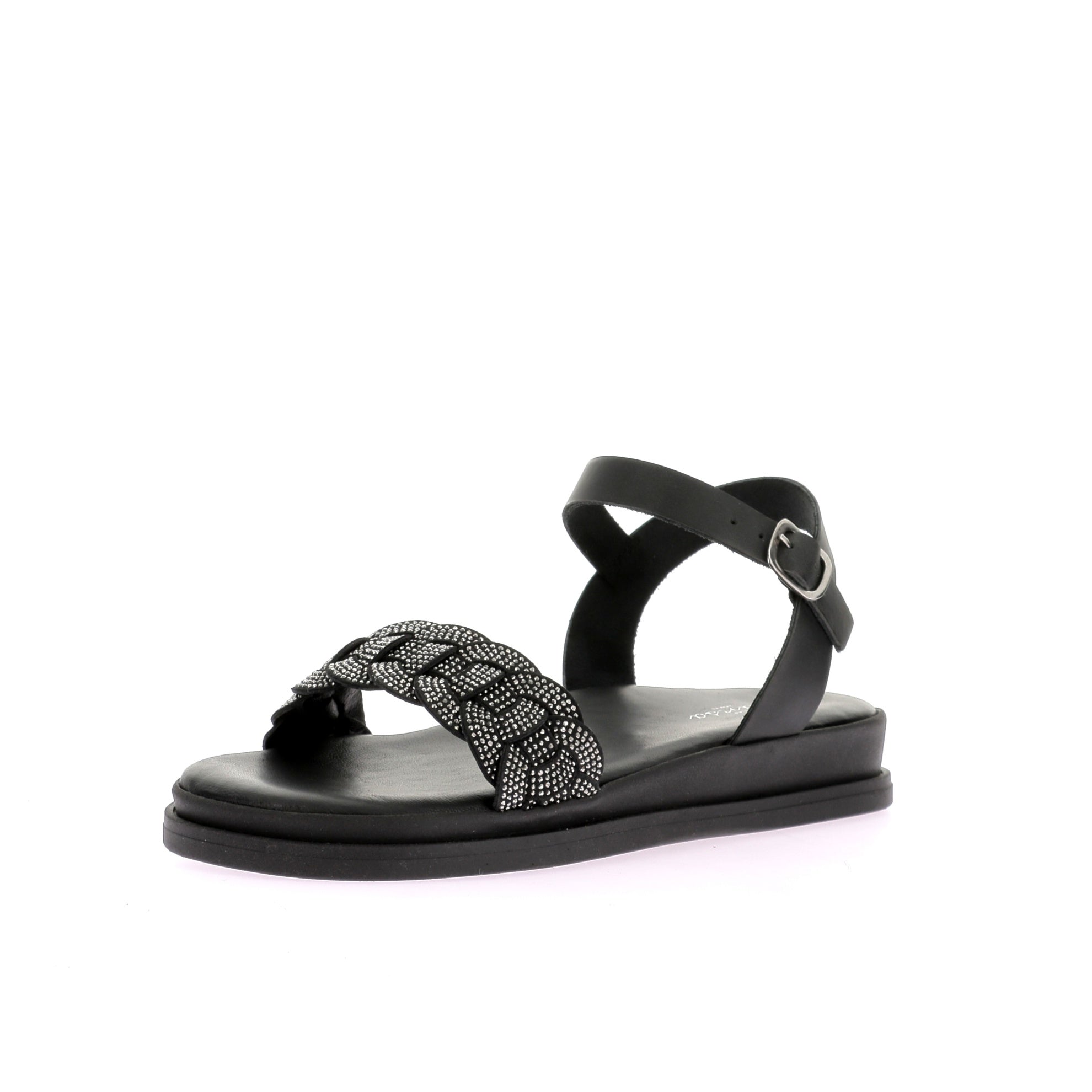 108928163536904_0001