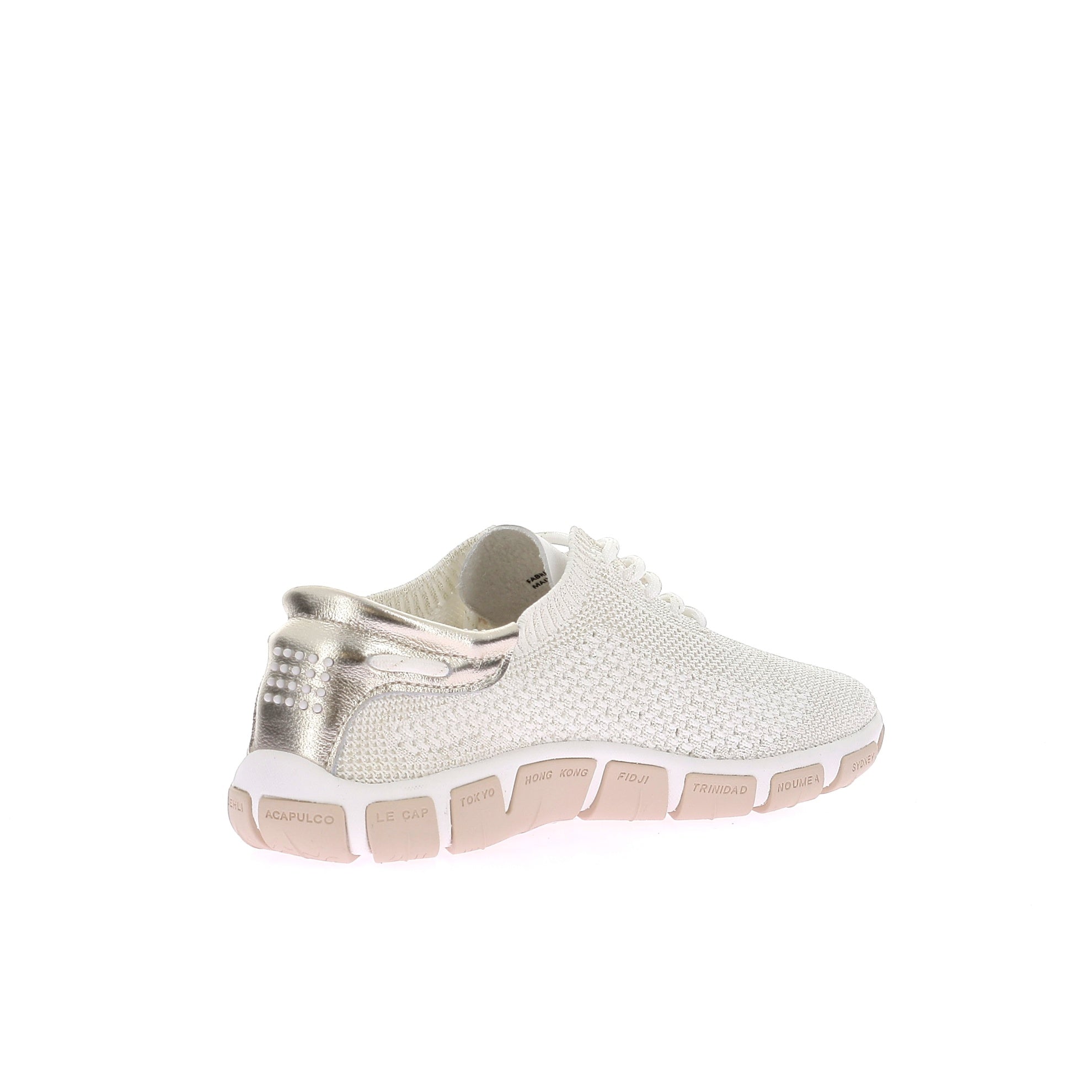 108931463640344_0003