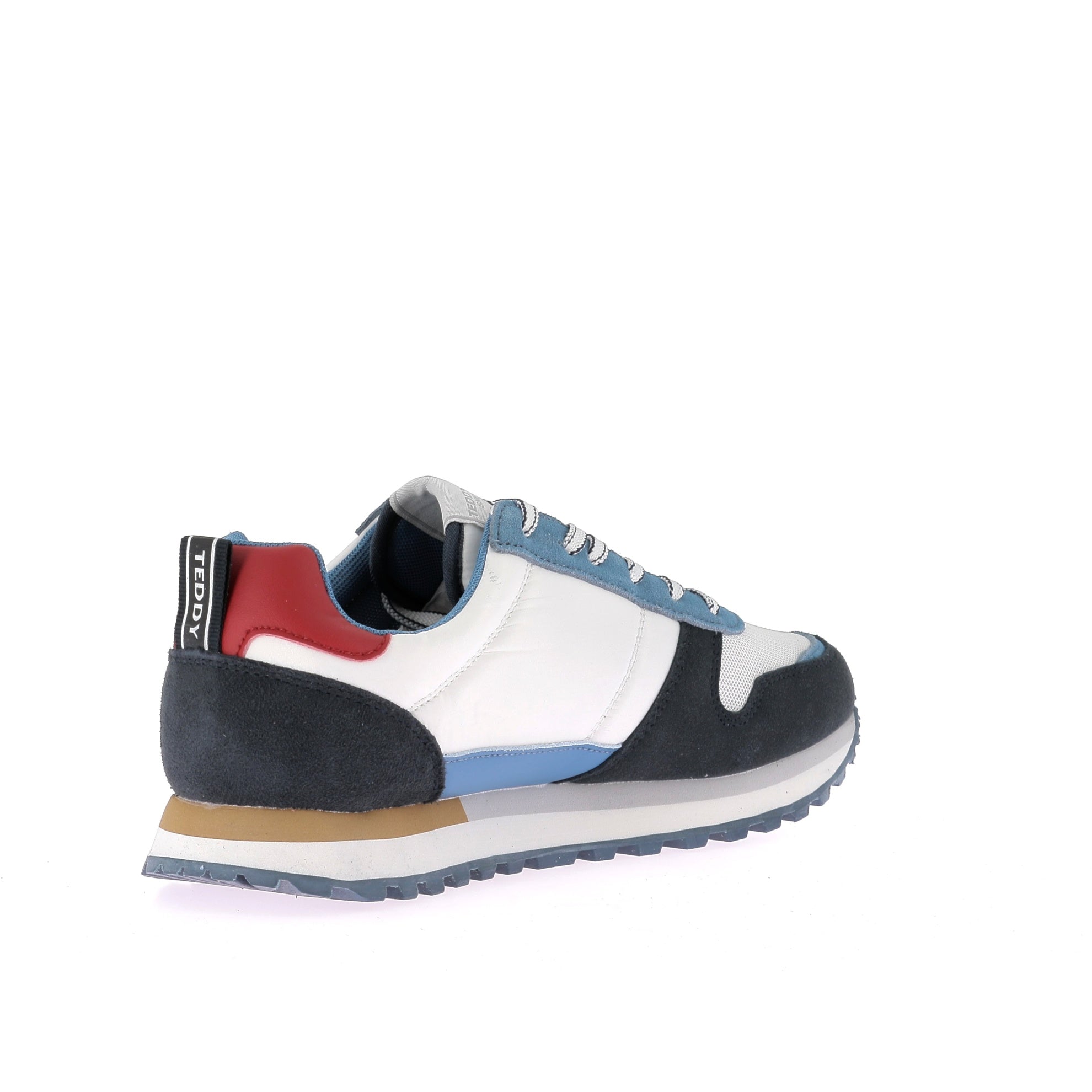 108946749775529_0003