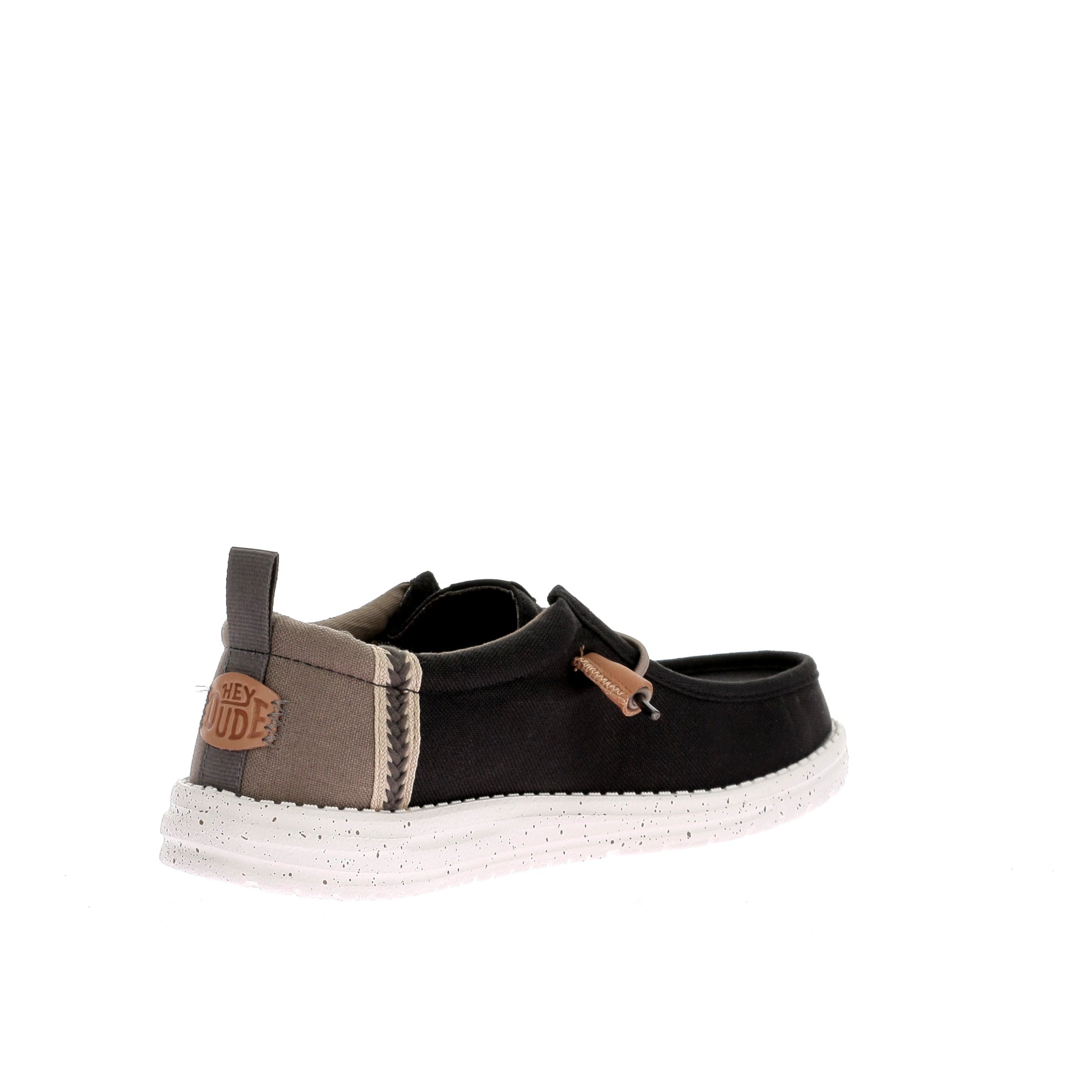 108967931378809_0003