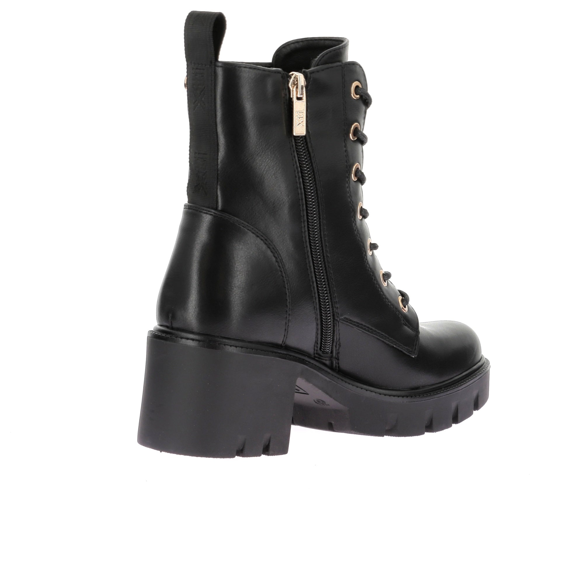 109086697434463_0003