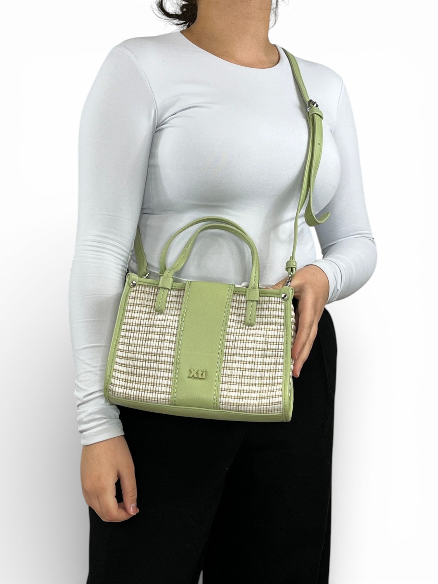 109331398059341_0000