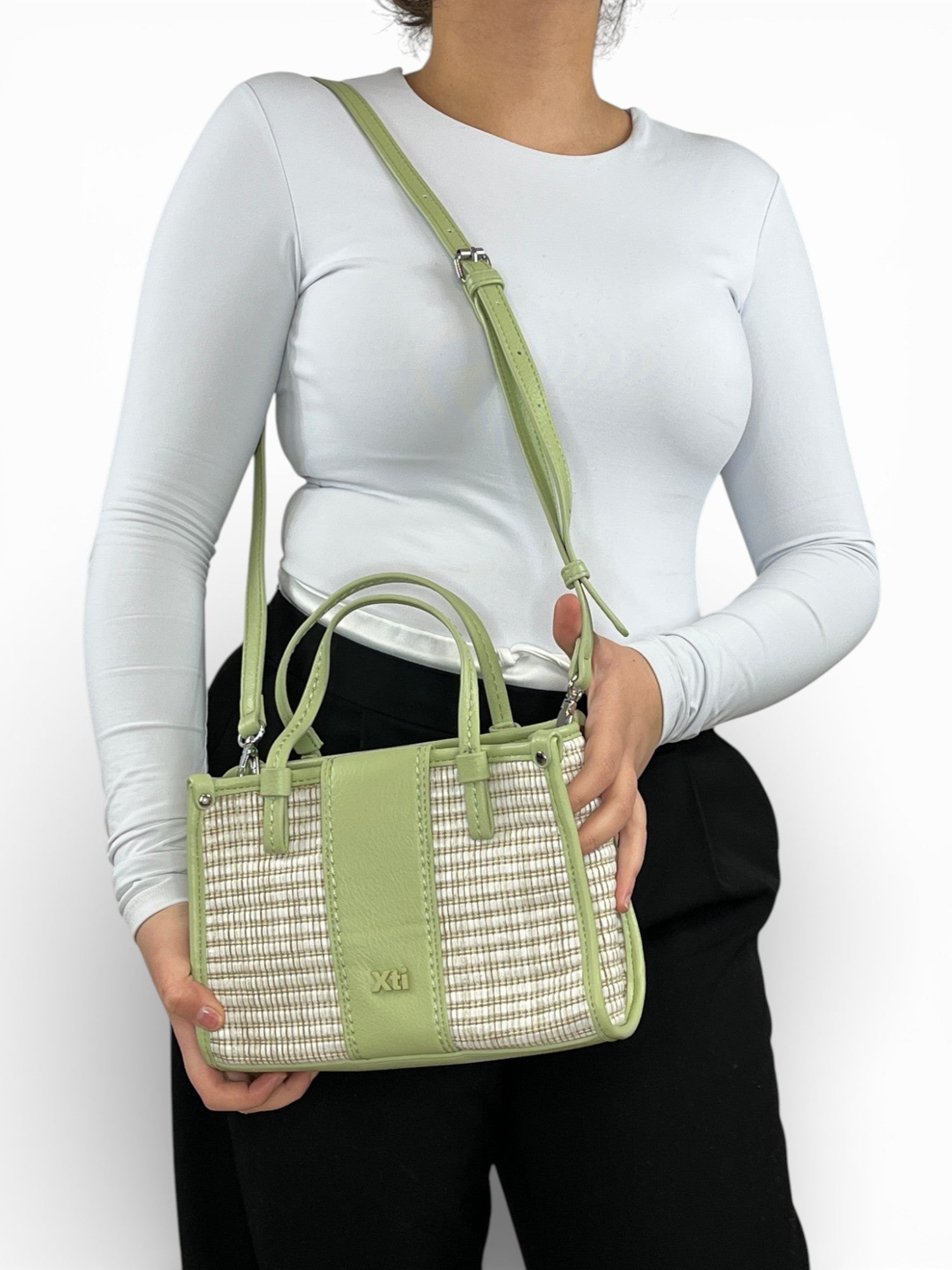 109331398059341_0001