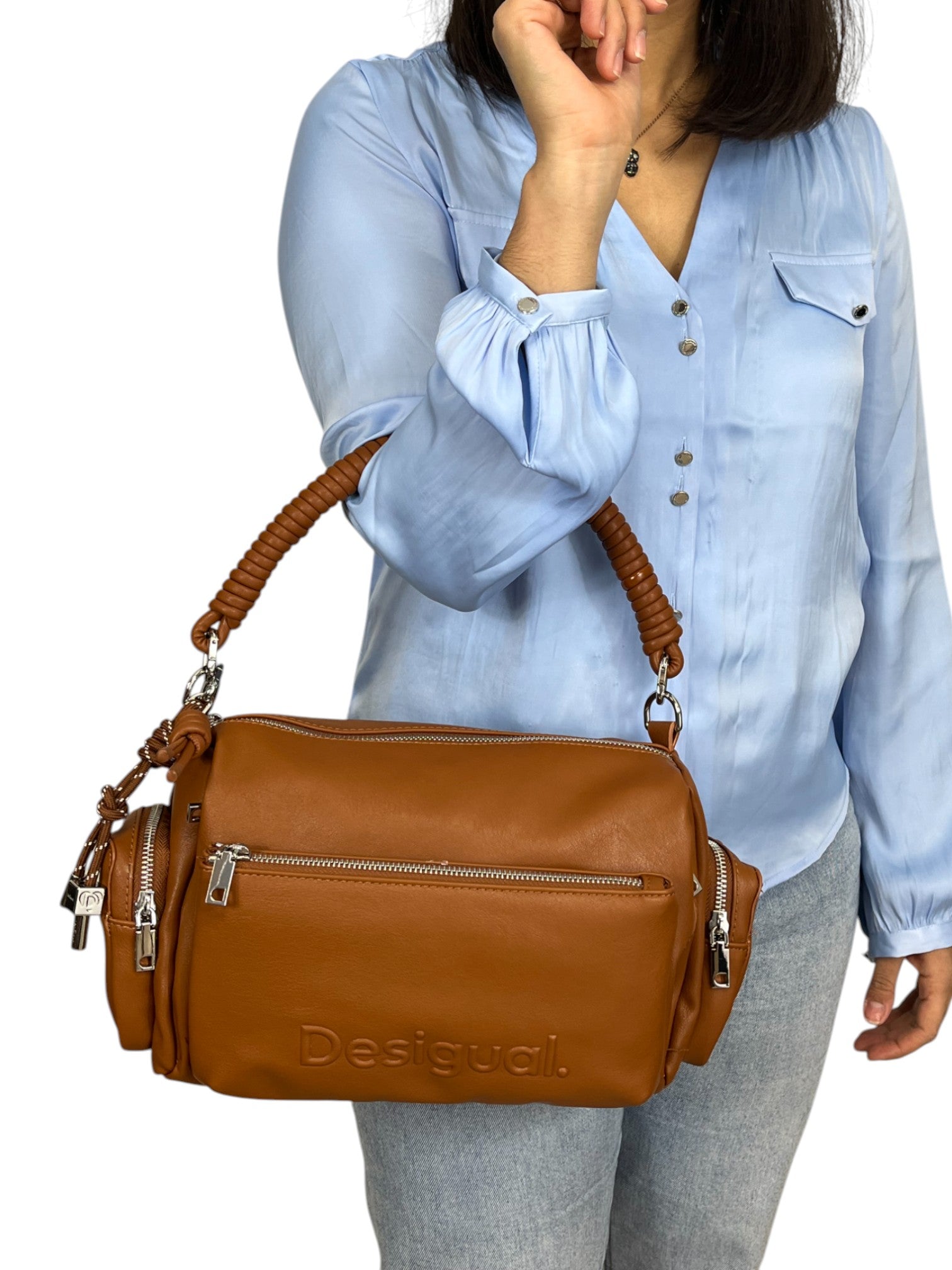 109405436552025_0000