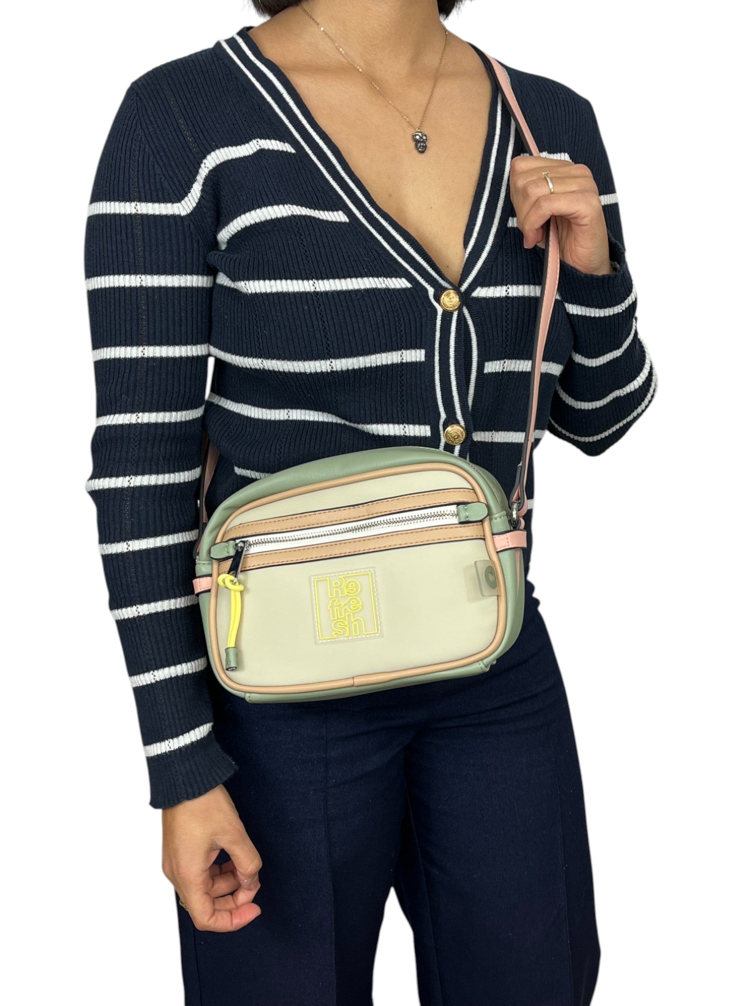 110616848316664_0000