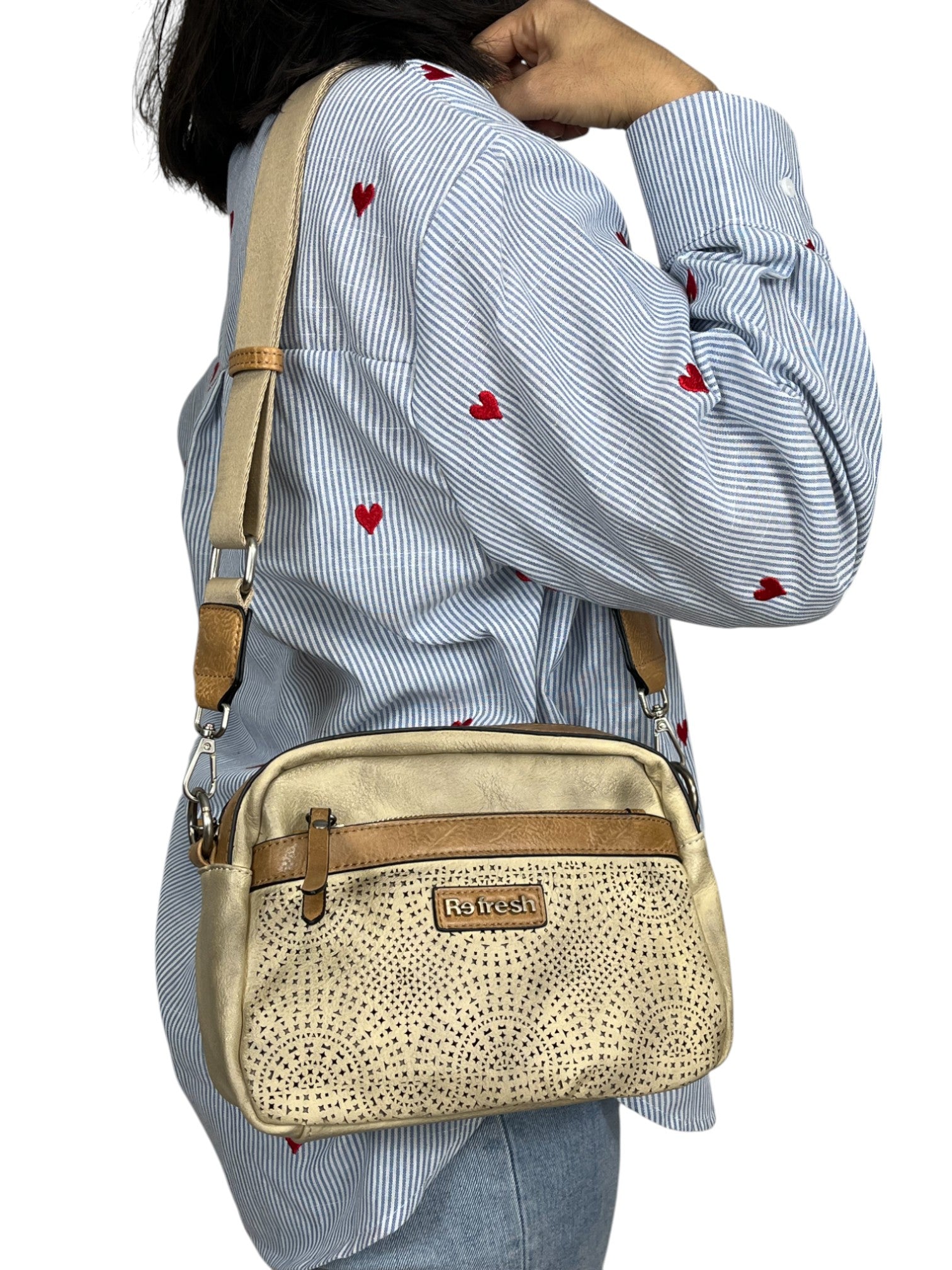 110618293026721_0000