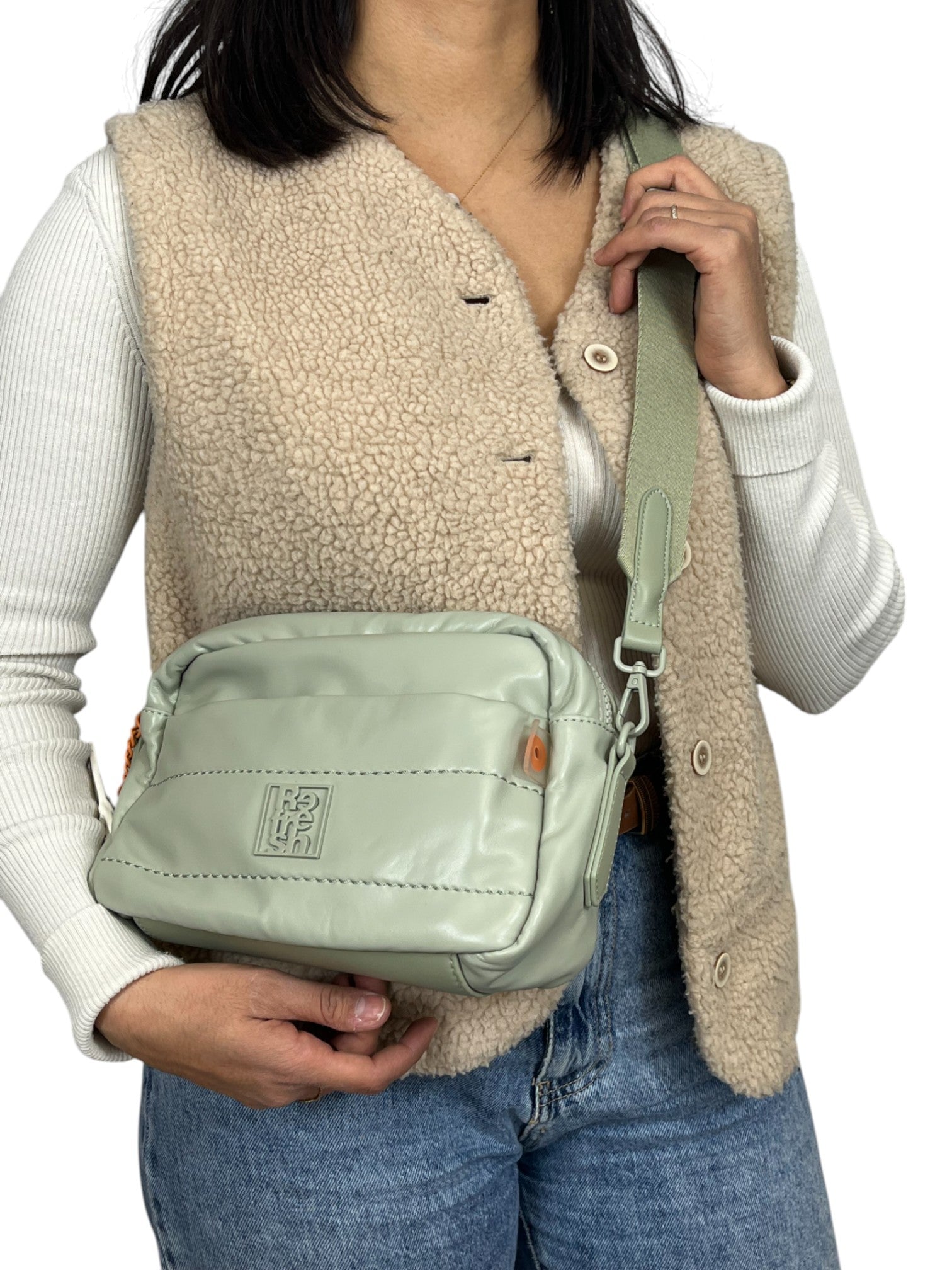 110620306552177_0000