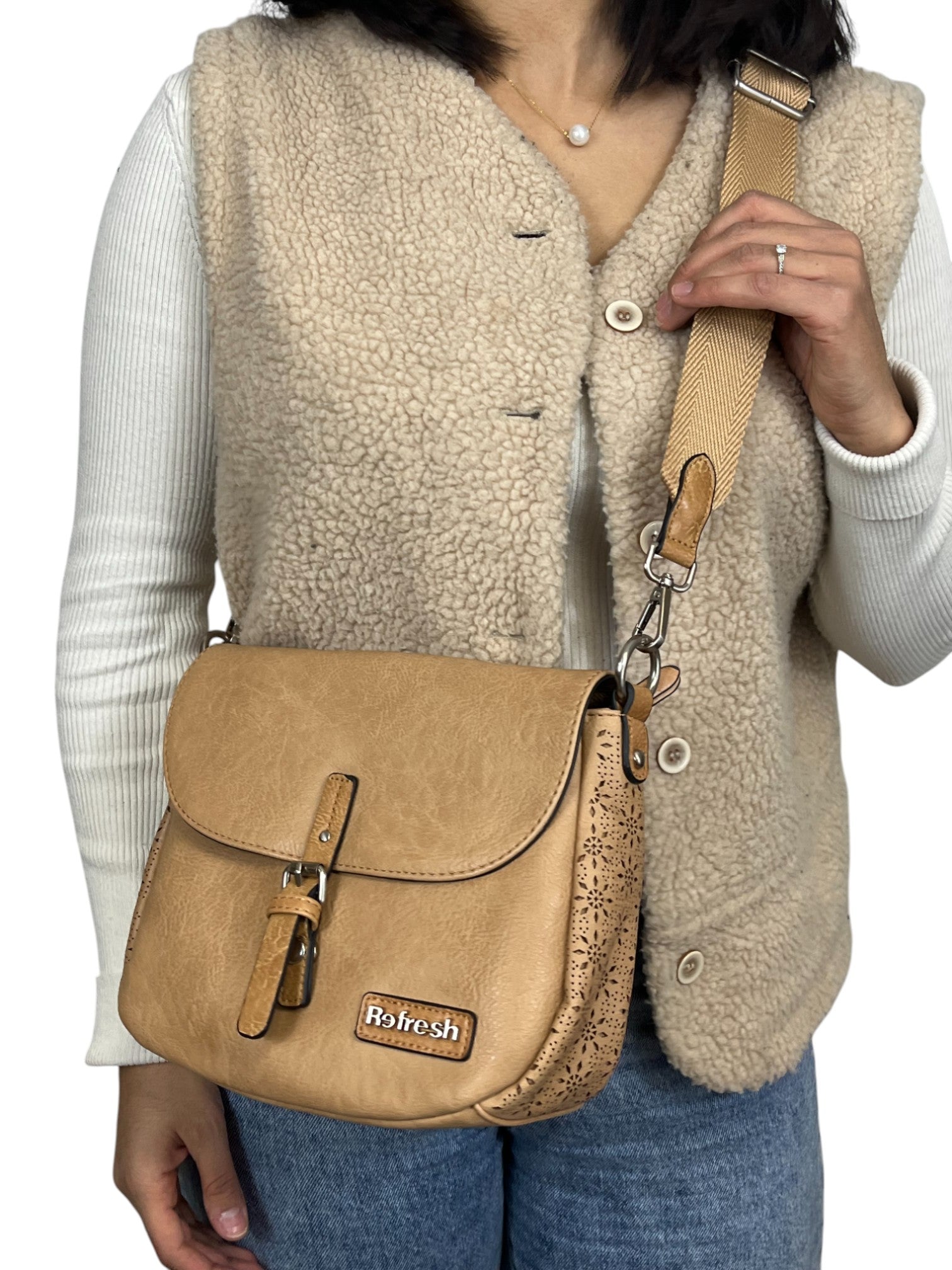 110625397395095_0000