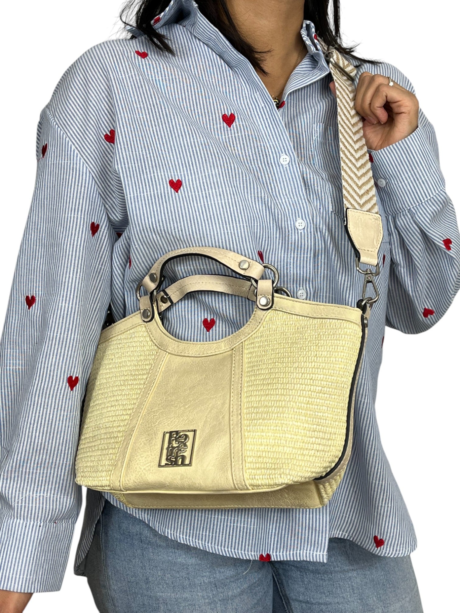 110627293026721_0000