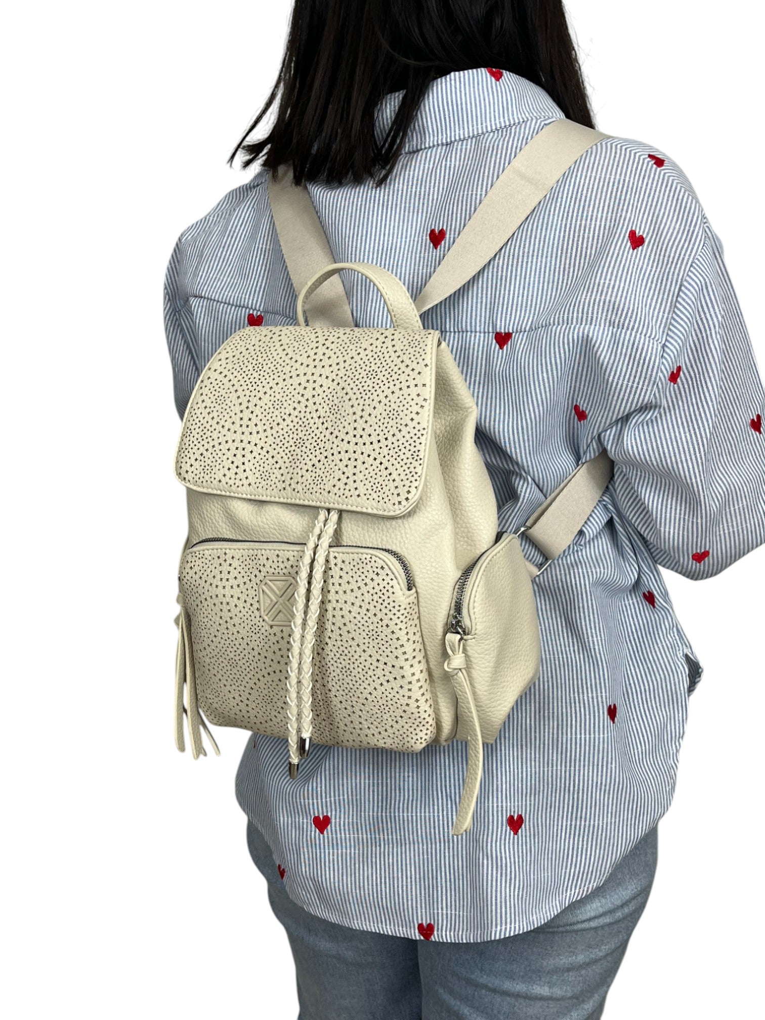 110639293026721_0001