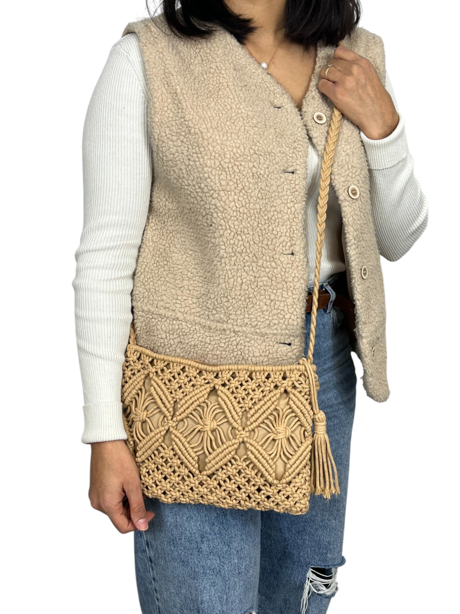 110643883615047_0000