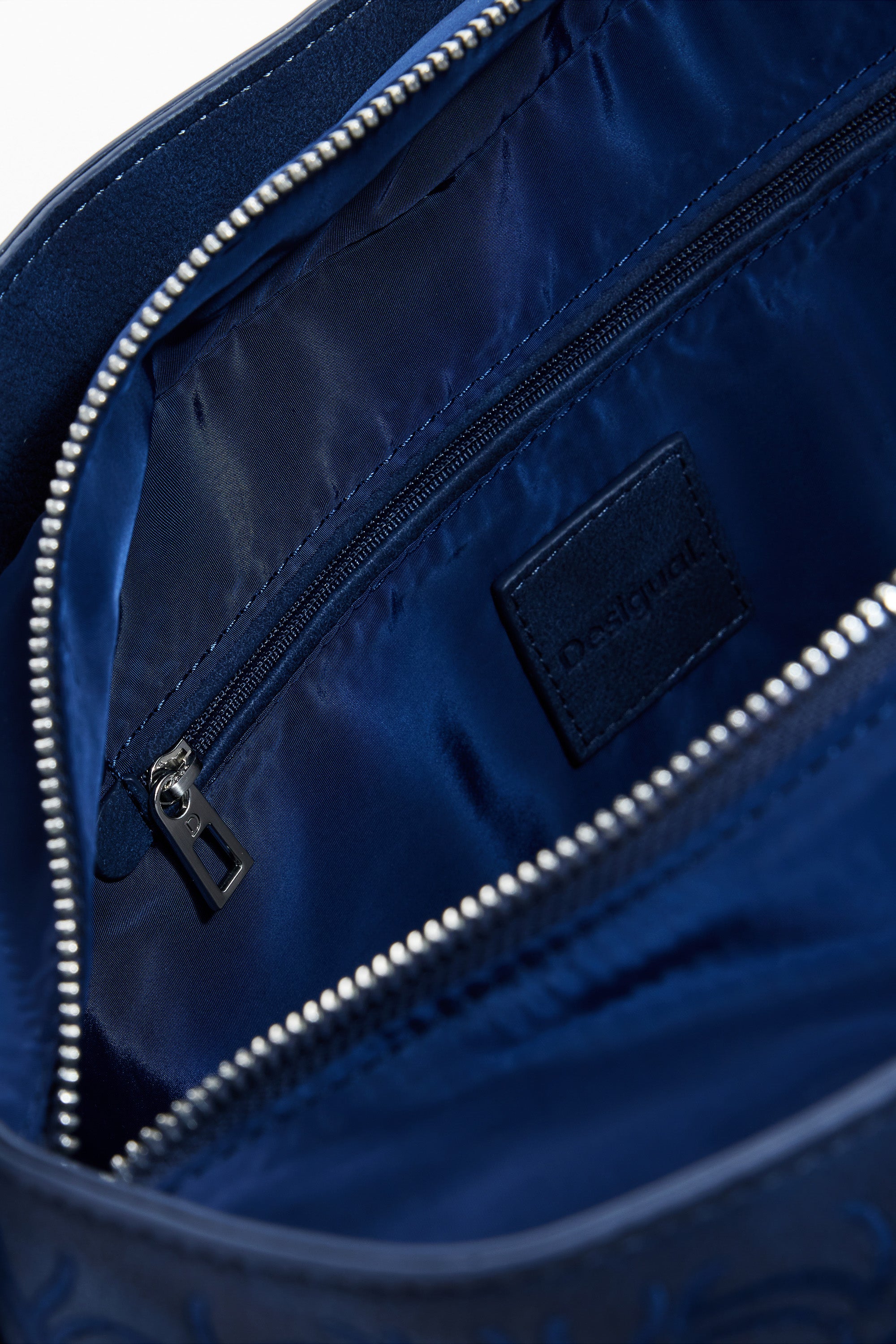 110693911839650_0005