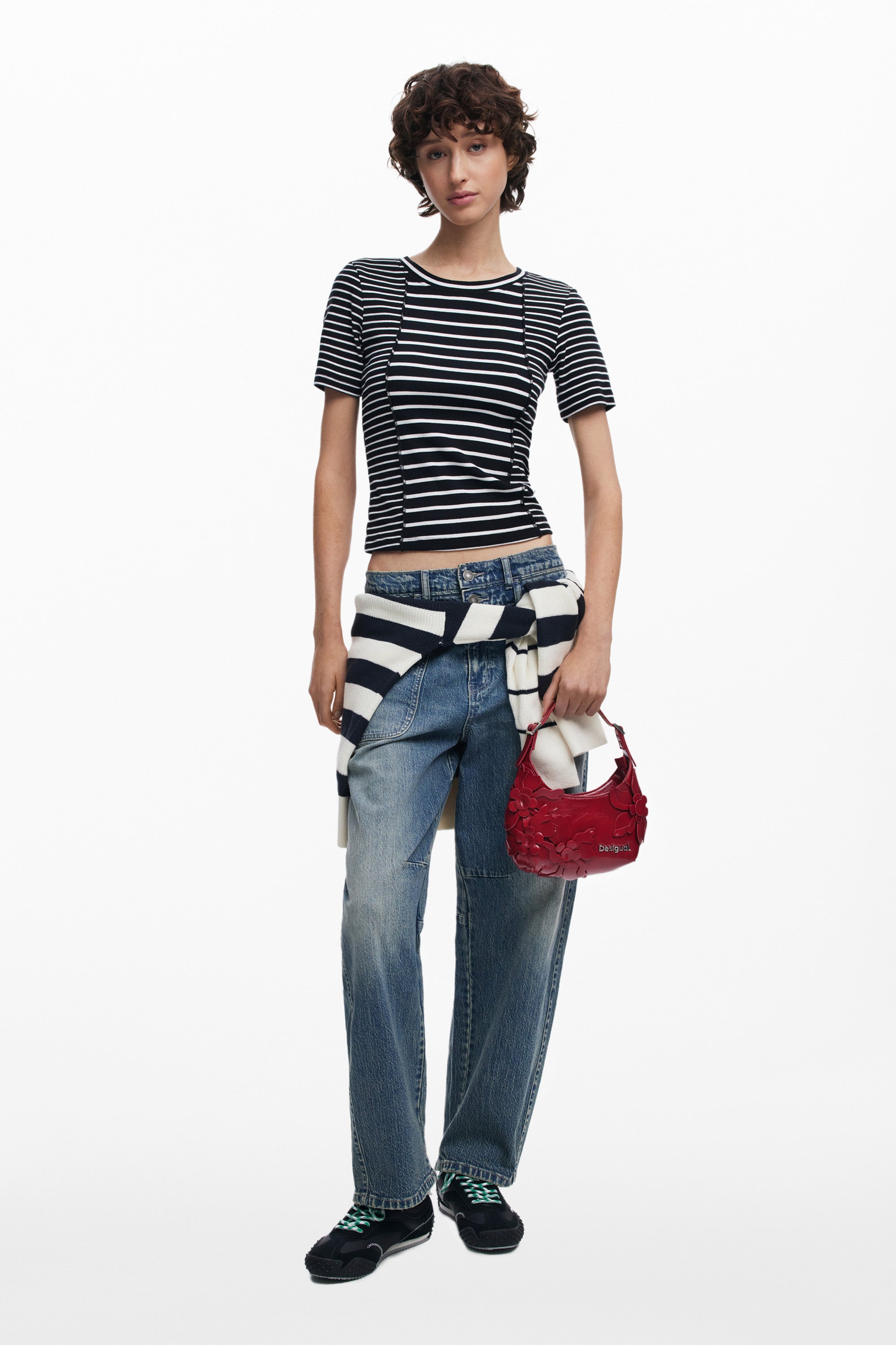 110696831992448_0001