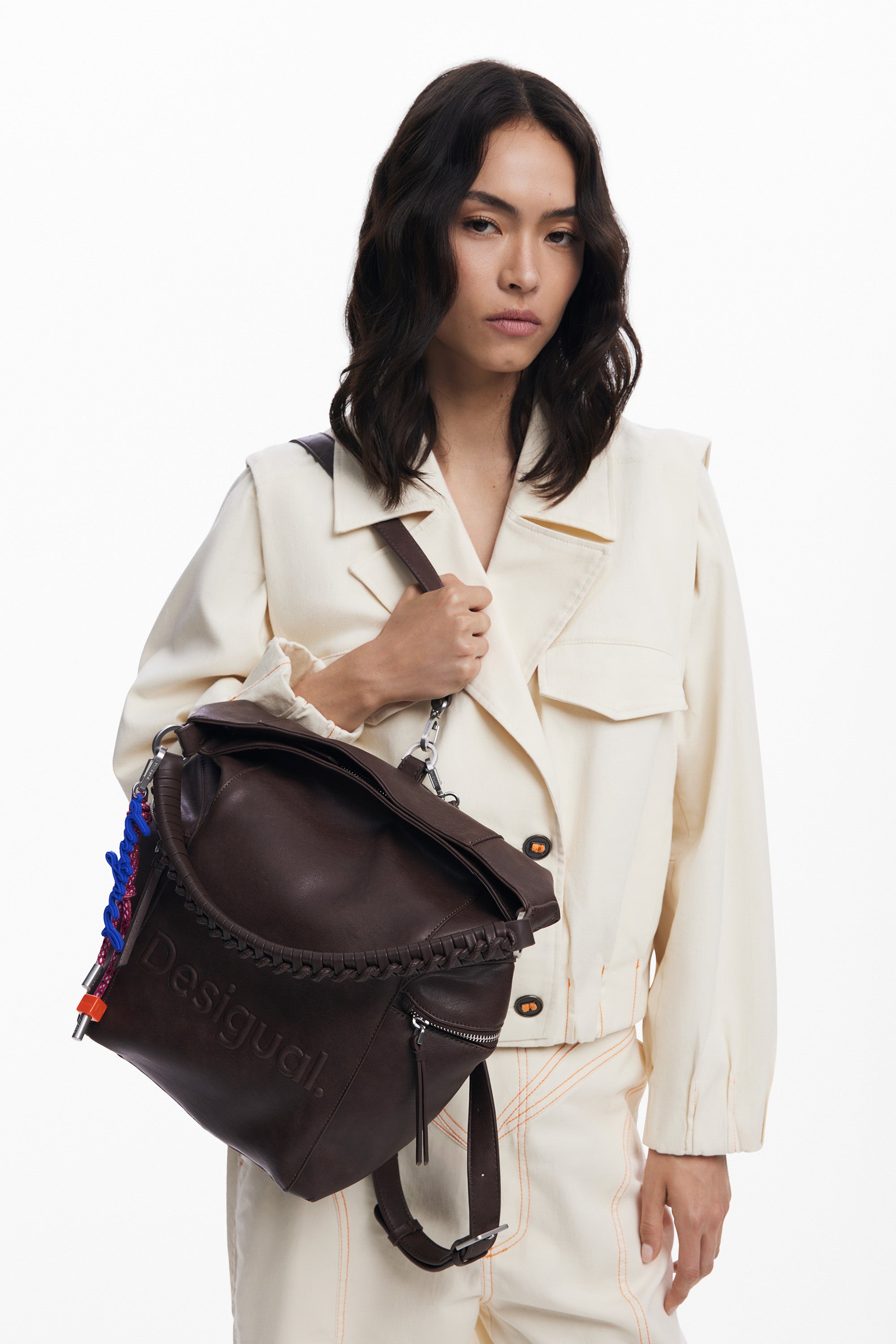 110702971719247_0006