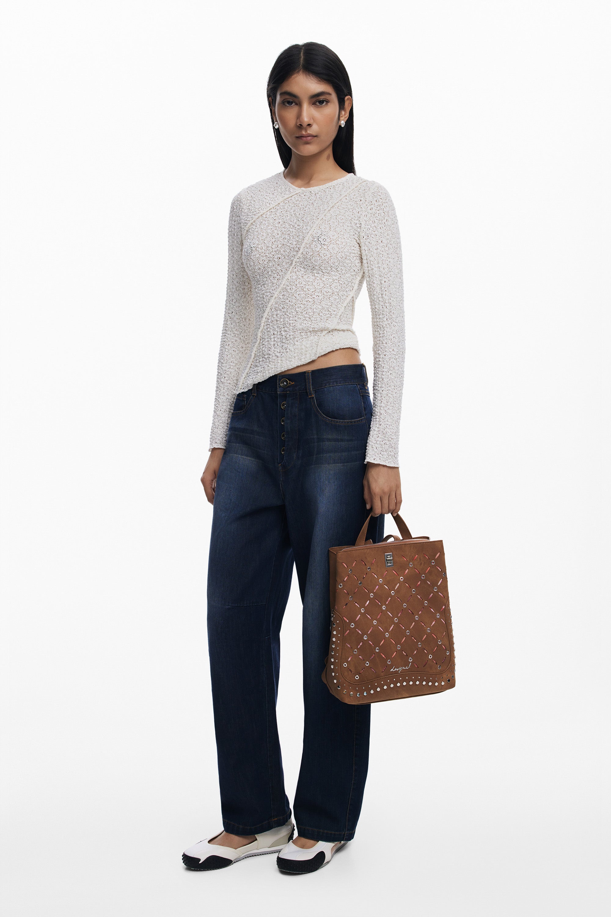 110703436552025_0001