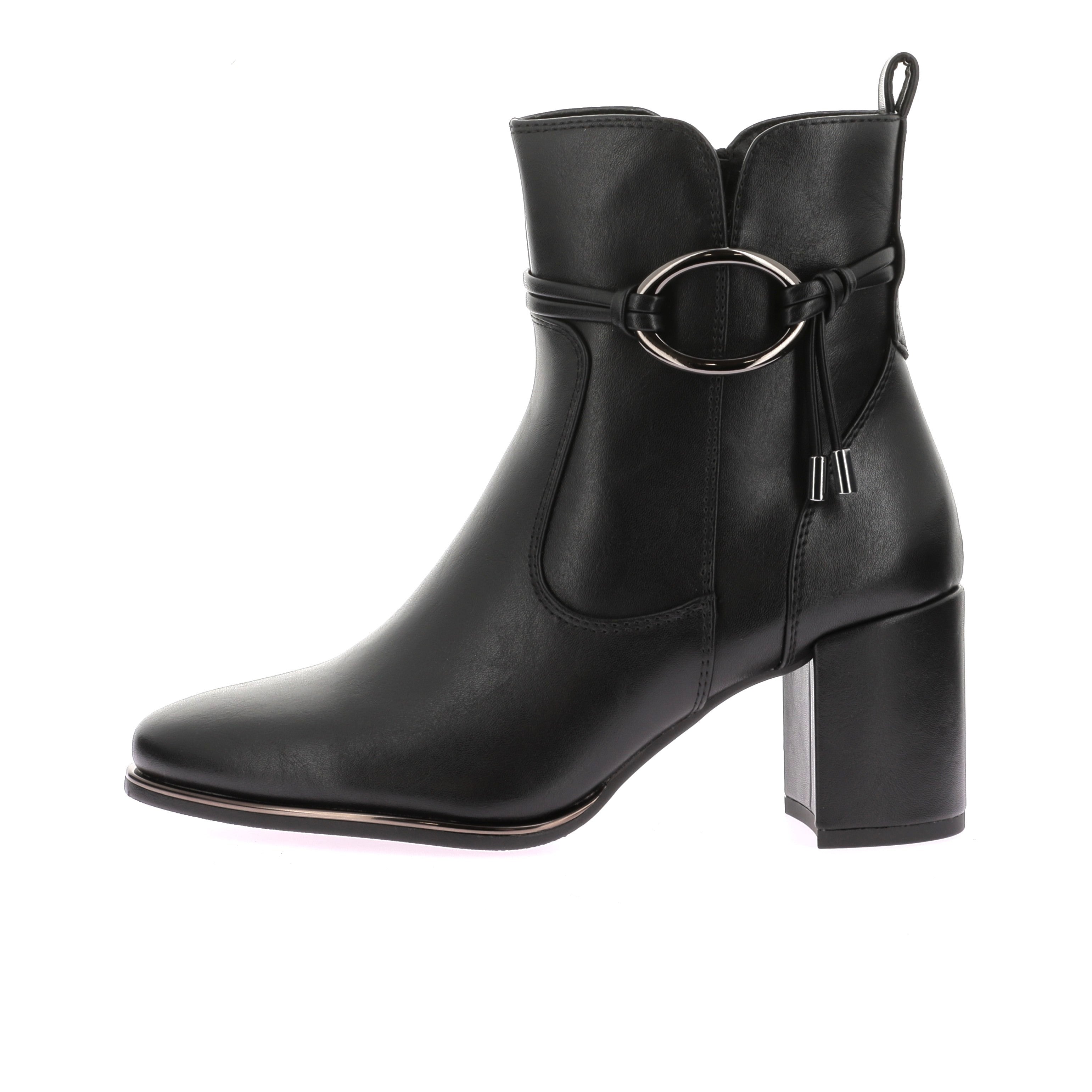 110819569245649_0000