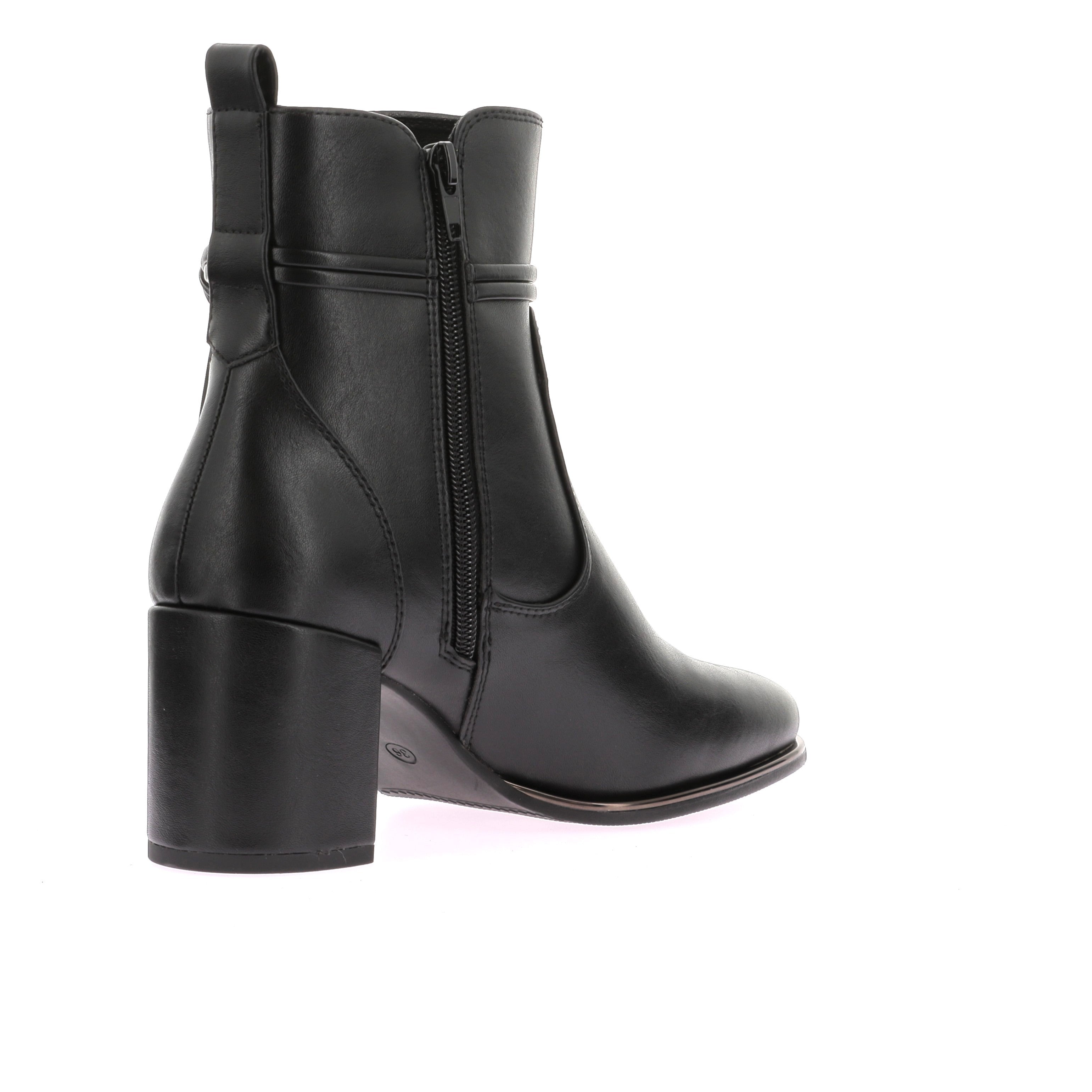 110819569245649_0003