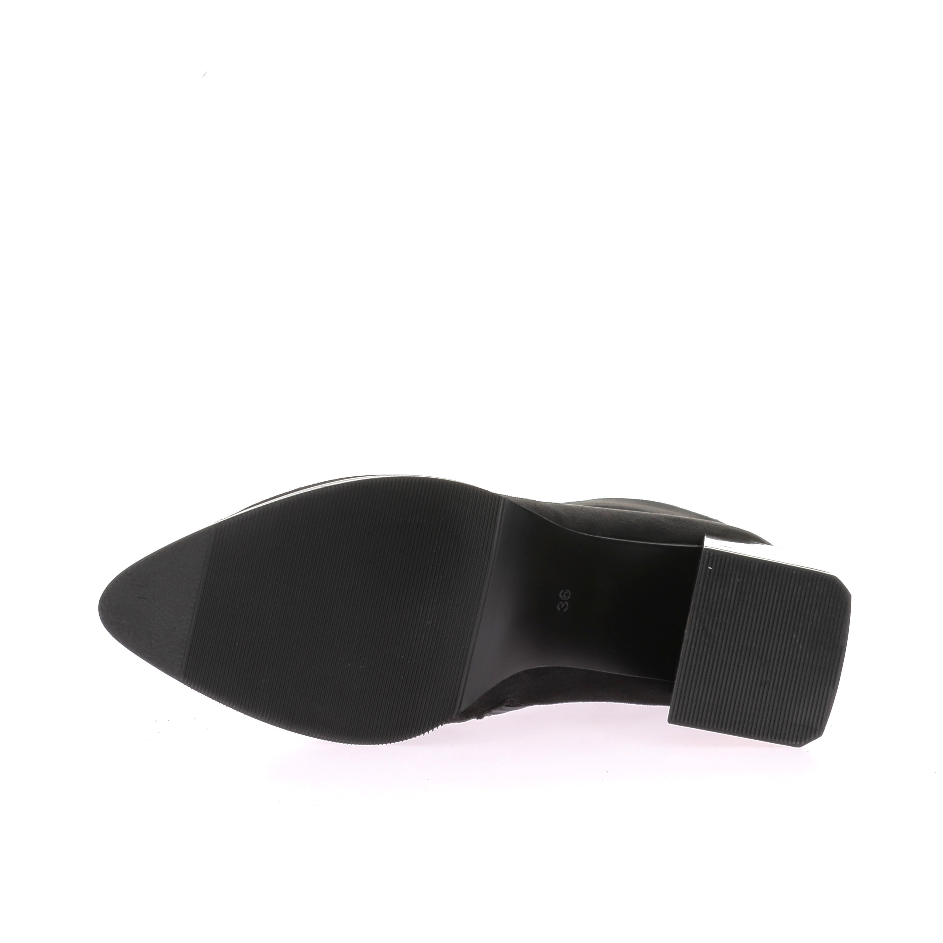 110824713323175_0005