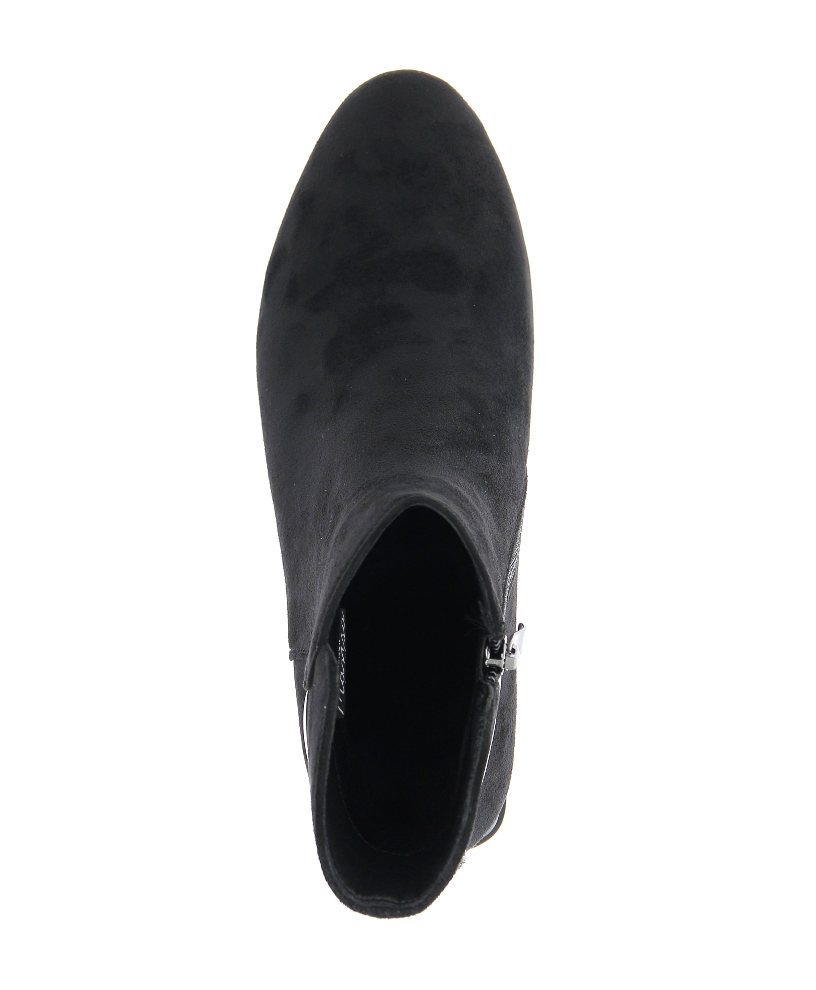 110827713323175_0004