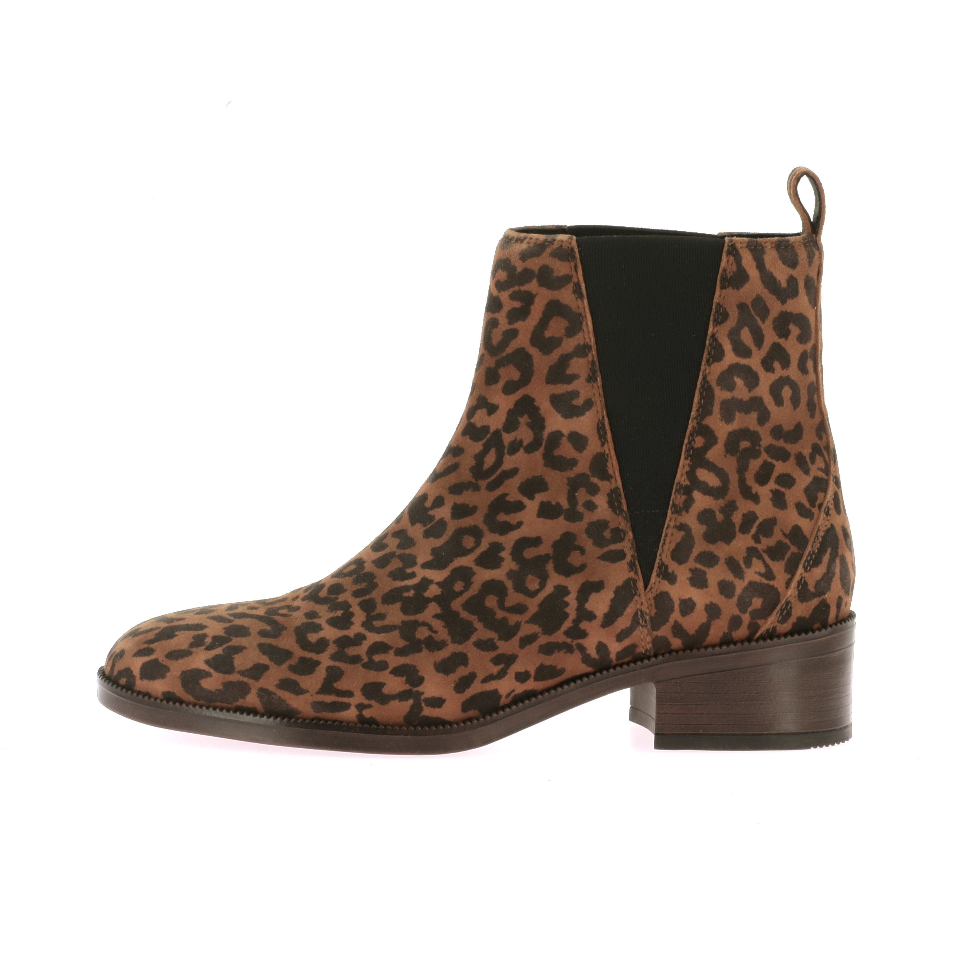 111310781428898_0000