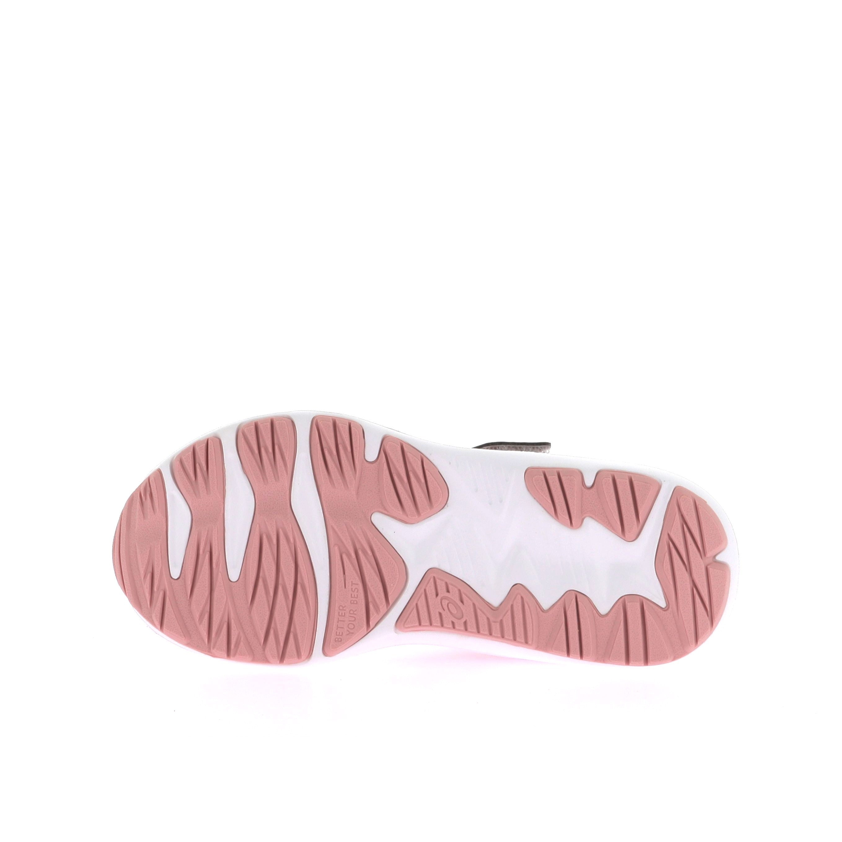 111576760142851_0005