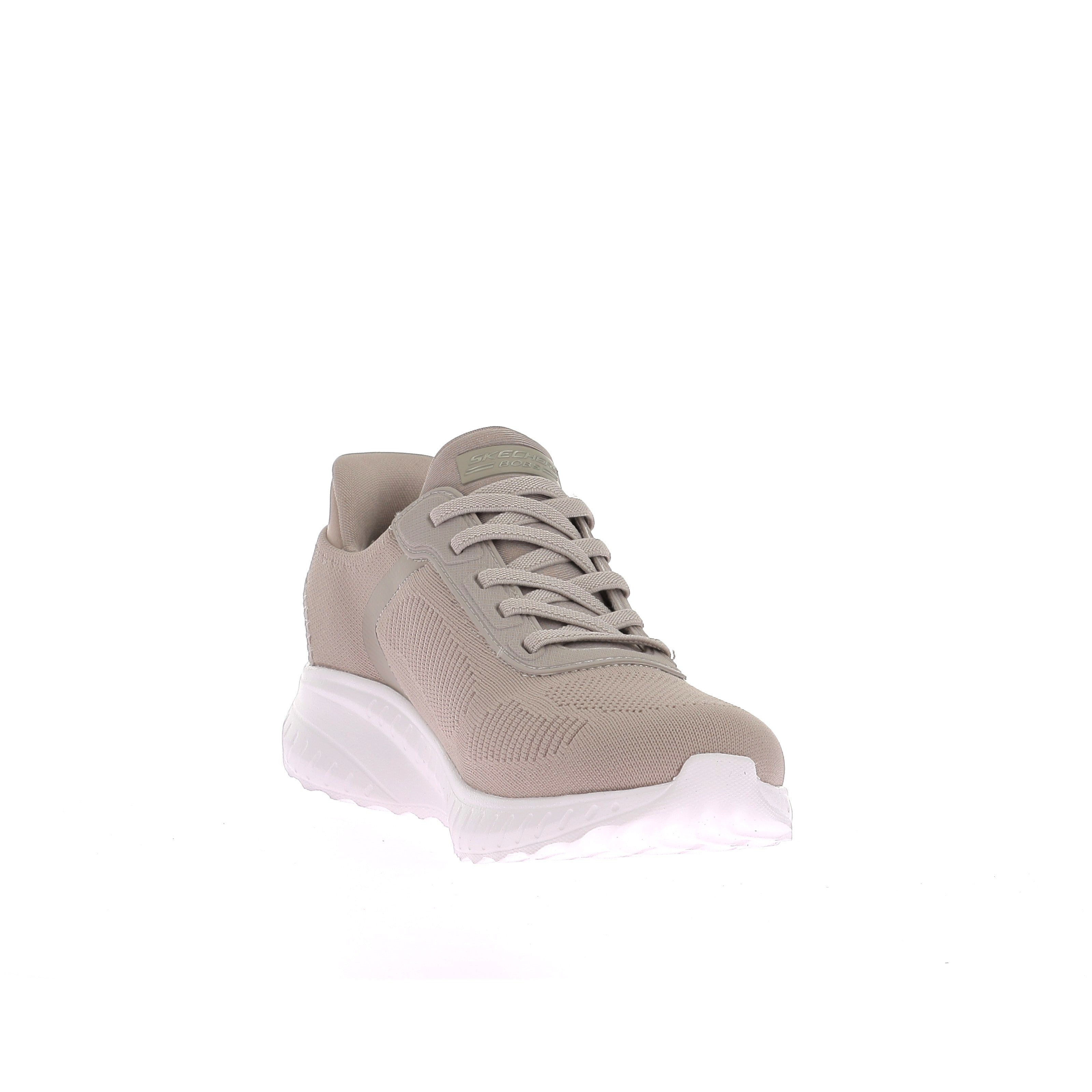 111729848678949_0002